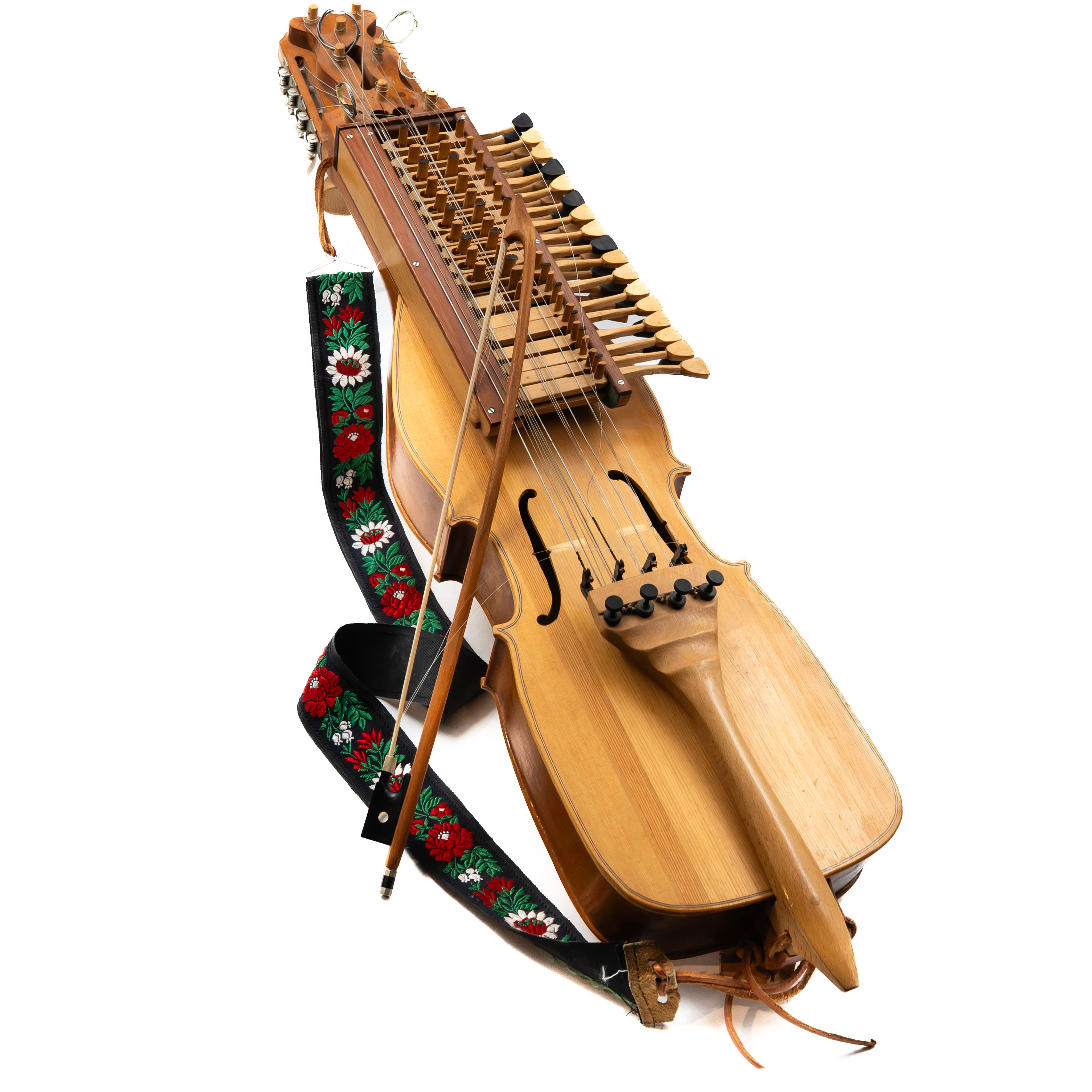 NYCKELHARPA, Treradig kromatisk, märkt L. Andersson 1982.