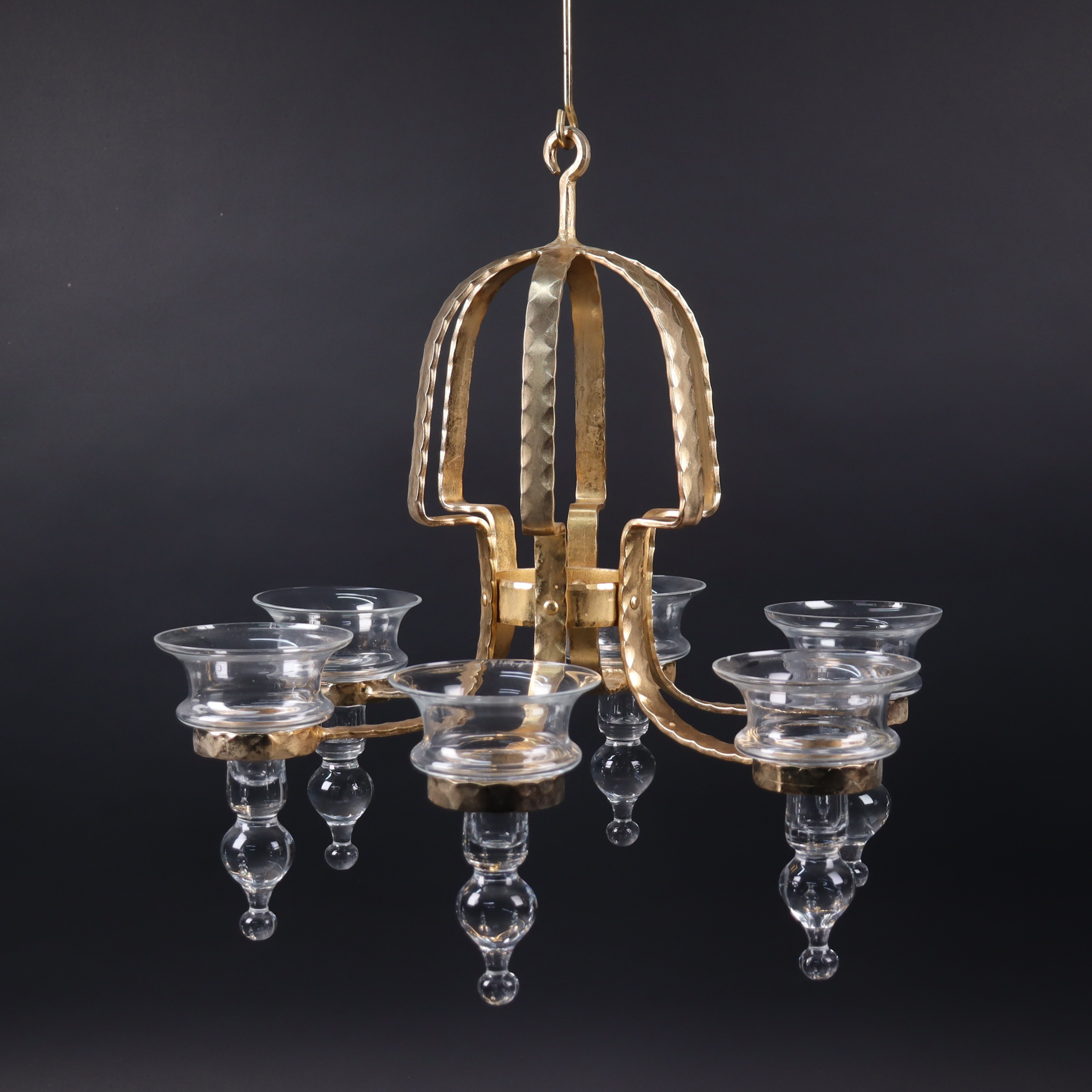 Bertil Vallien, Boda, "Lilla Påven", ljuskrona, smide och glas, 6 ljushållare.