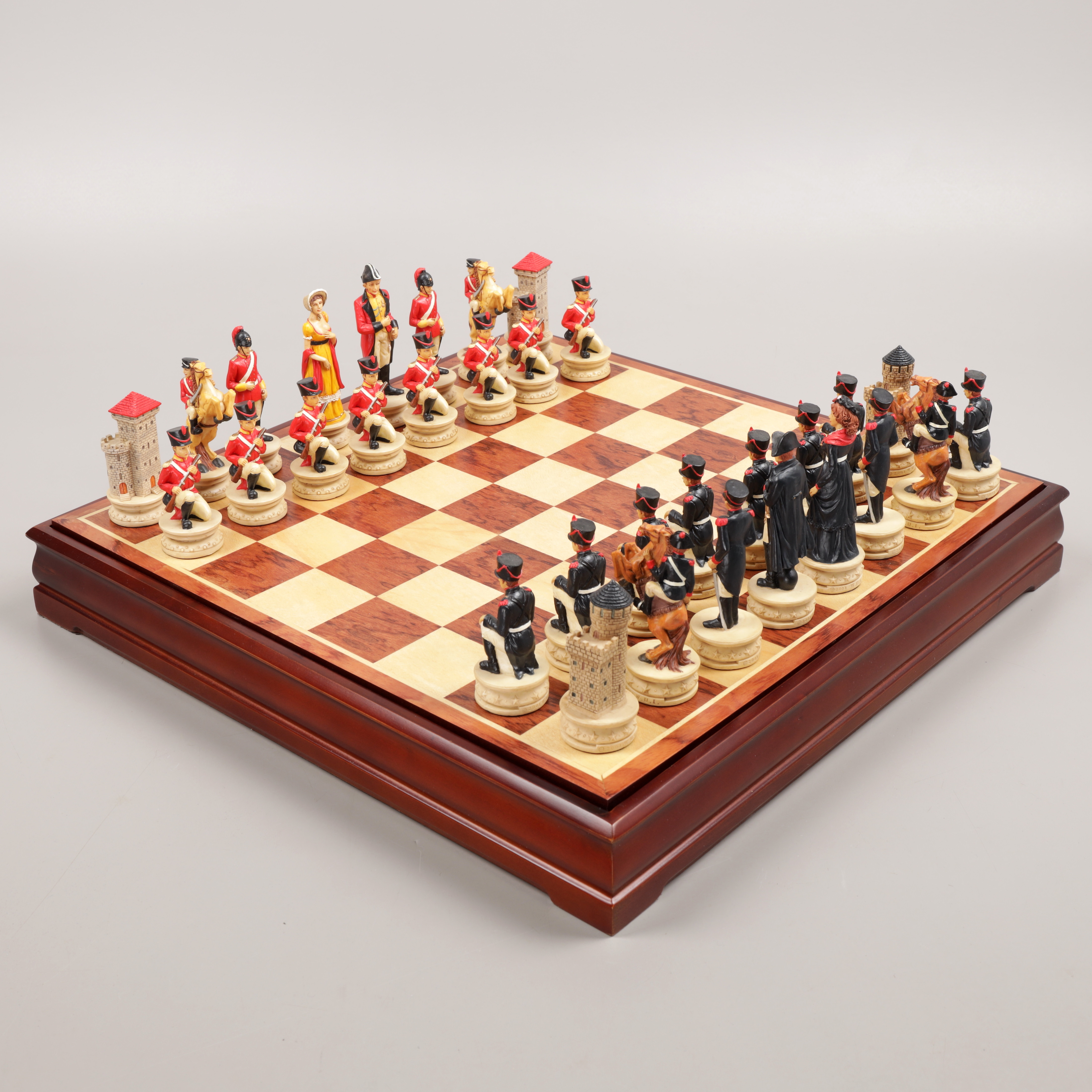 SCHACKSPEL MED HANDMÅLADE PJÄSER, "Super King", 1900-talets andra hälft.