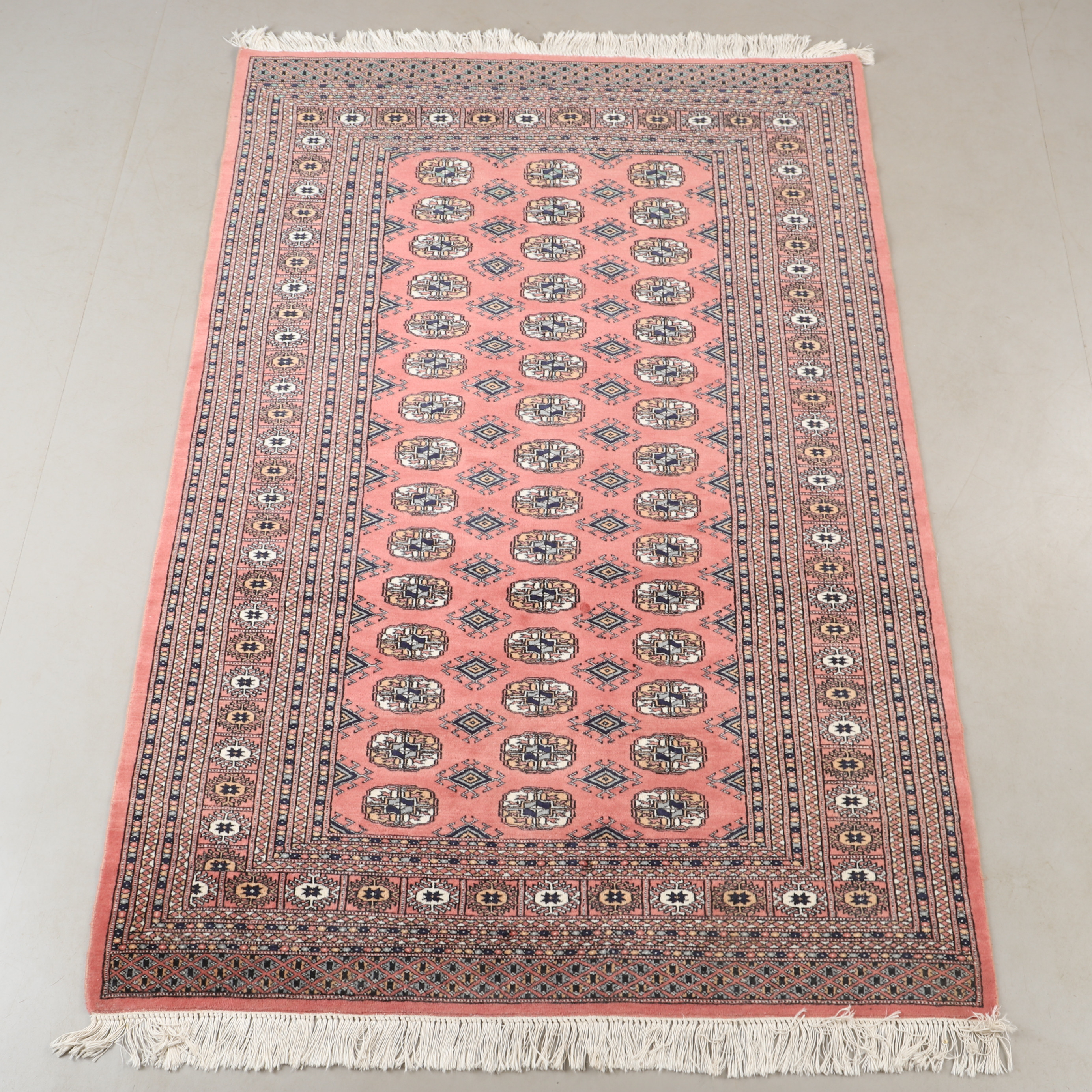 MATTA, Bochara, 212 x 141 cm.