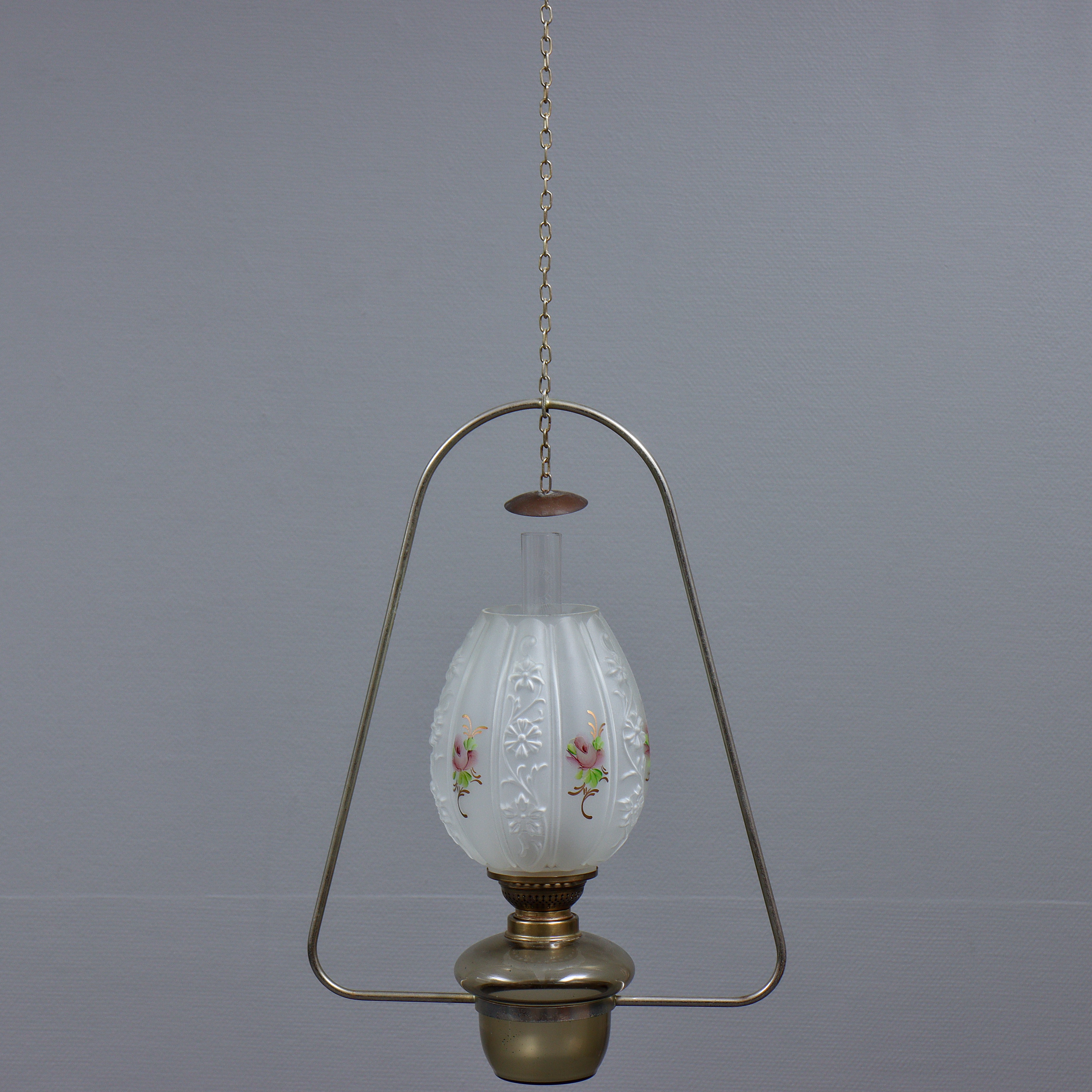 FOTOGENLAMPA I HÄNGANDE BYGEL, 1900-TAL.