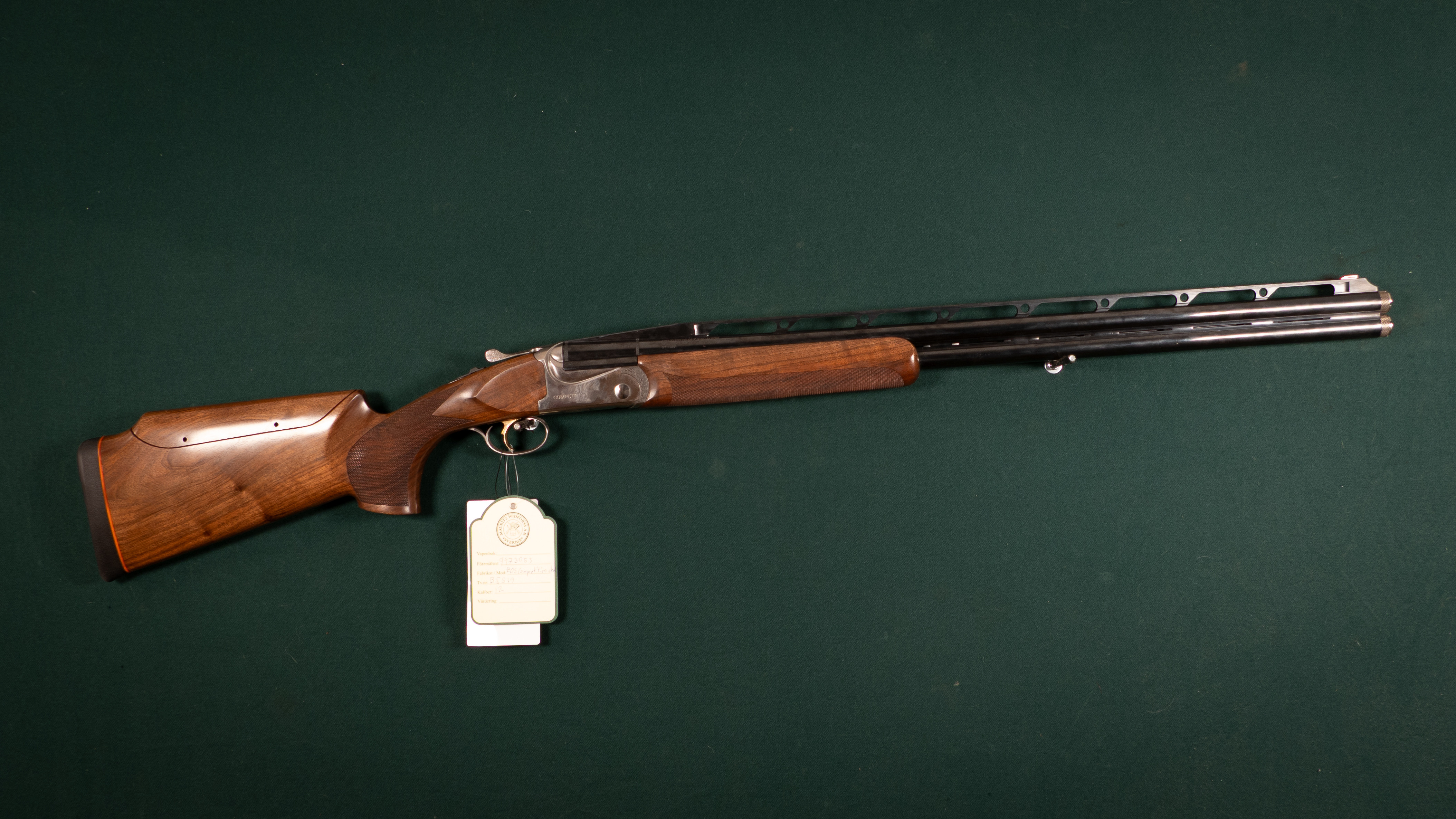 Eos Competition steel kal. 12 Tillv.nr. B5519.