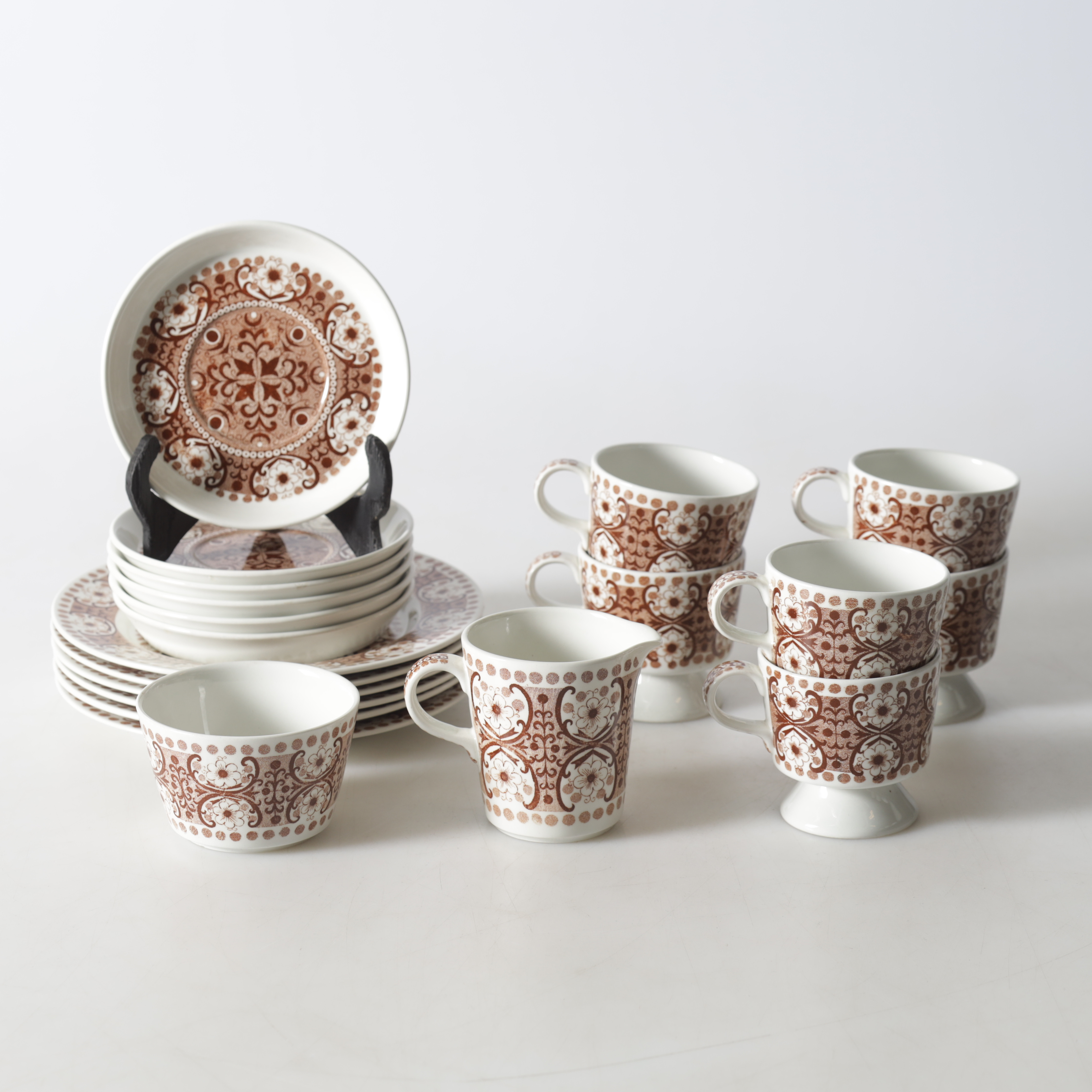 RAIJA UOSIKKINEN. Kaffeservis, 20 delar, porslin, "Ali", Arabia.