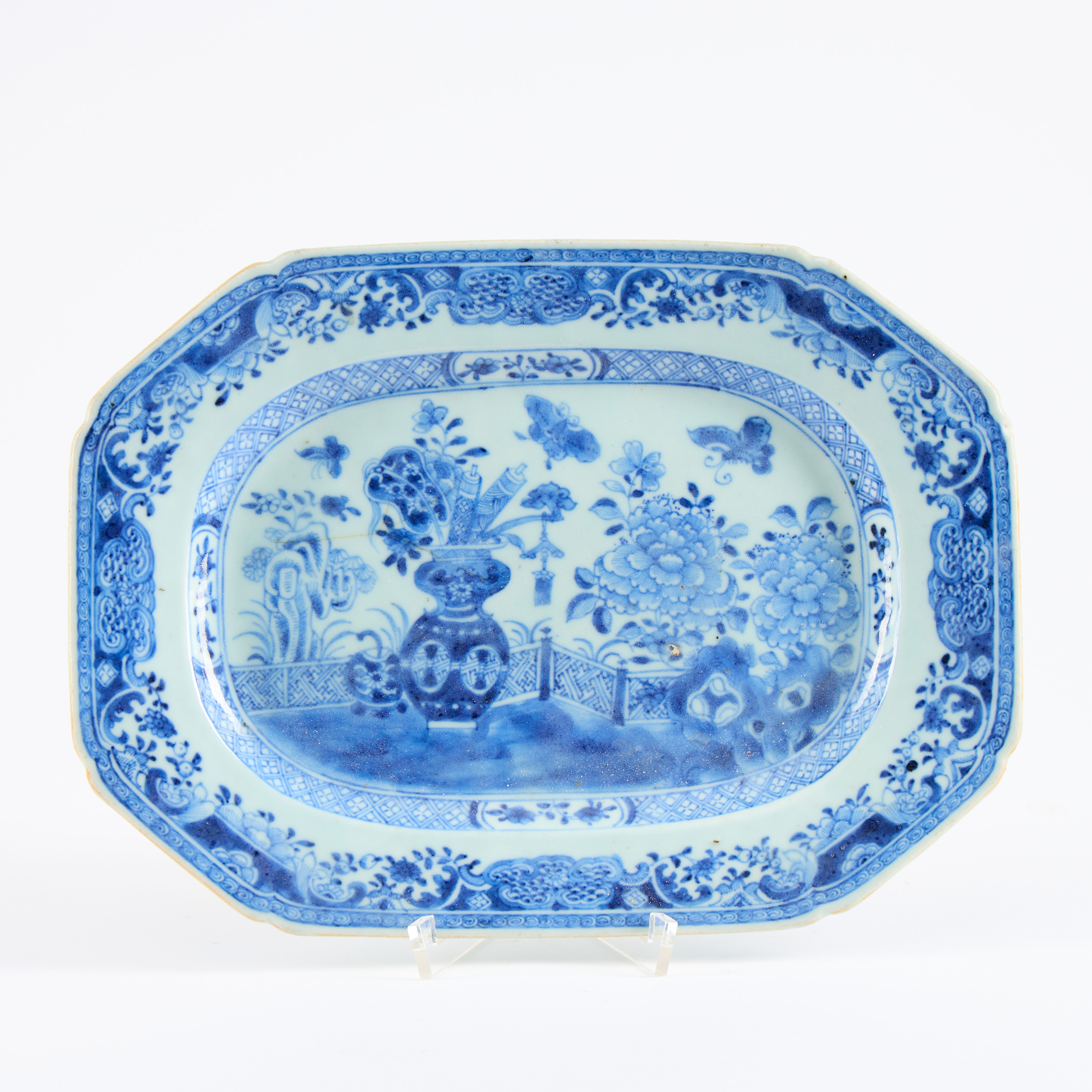 FAT. Qianlong, Kina, porslin, 1700-talets slut.