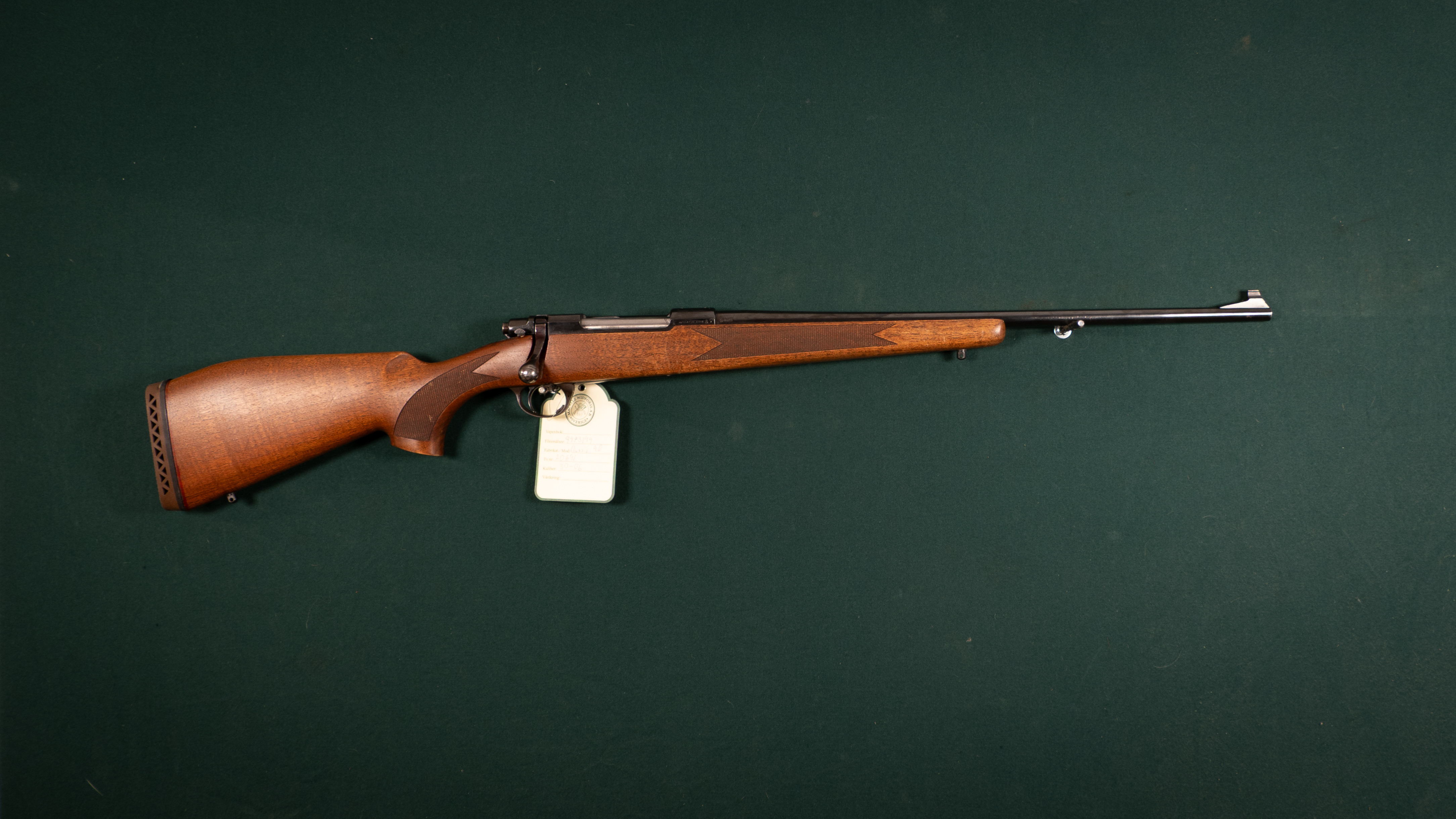 Classic 90 kal. 30-06 Tillv.nr. 20641.