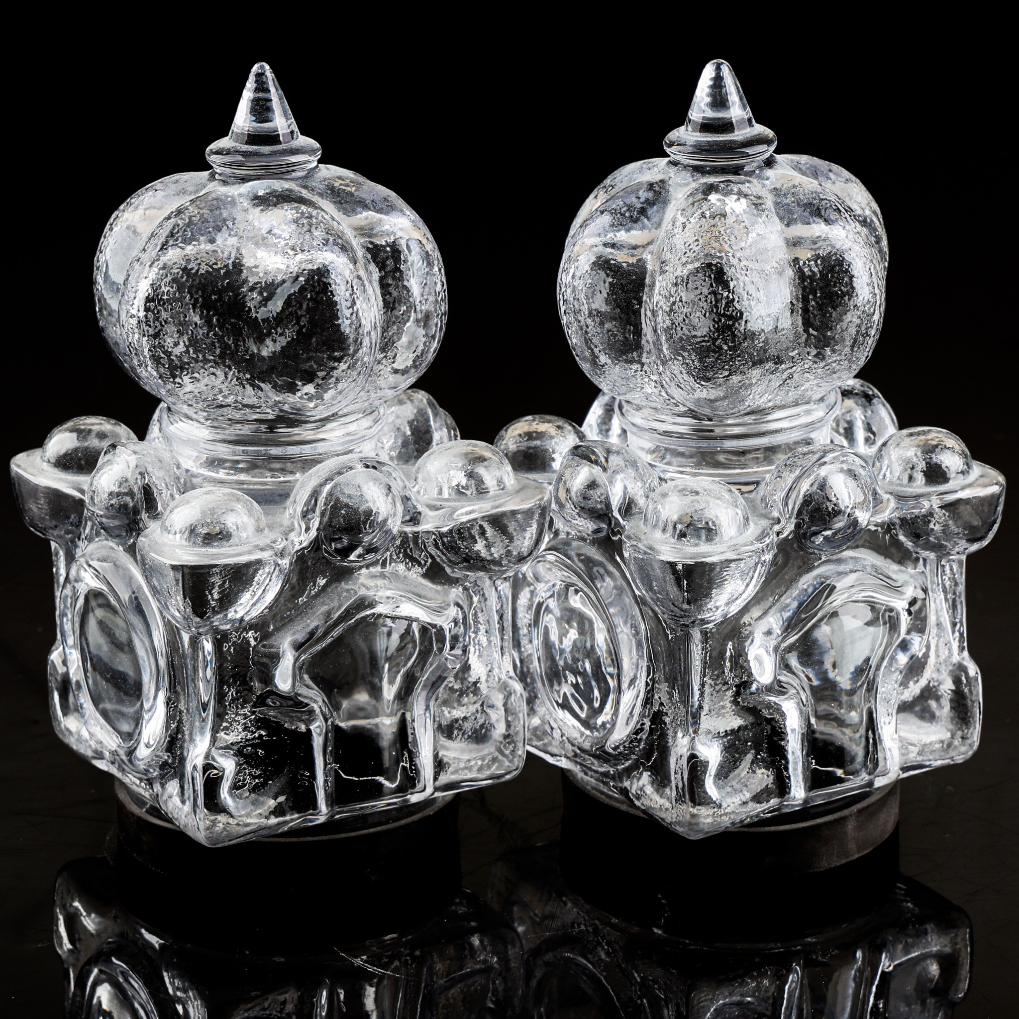 LARS HELLSTEN. Skulpturer, 2 stycken, Skruf.