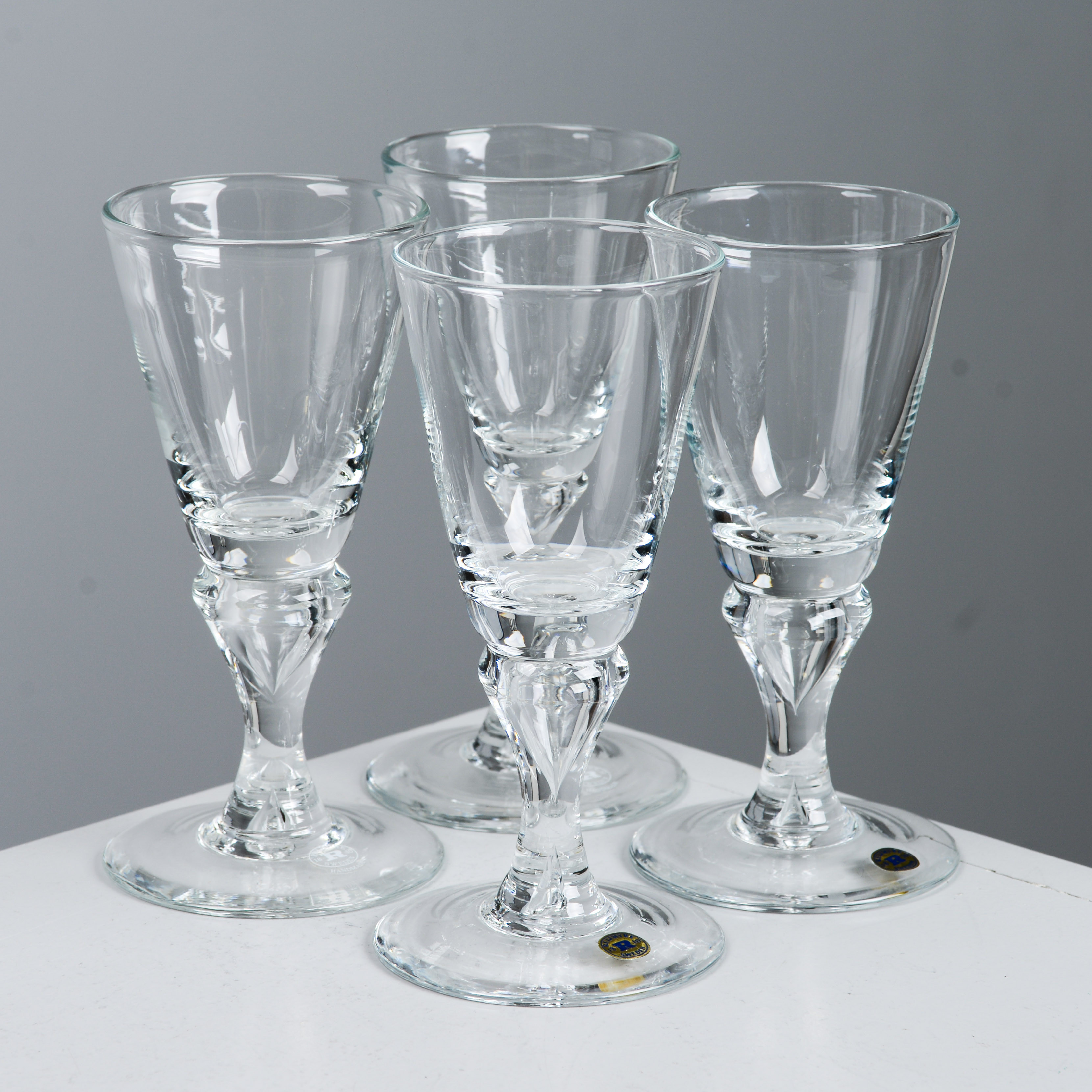 VINGLAS, 4 st, "Antik", Reijmyre.