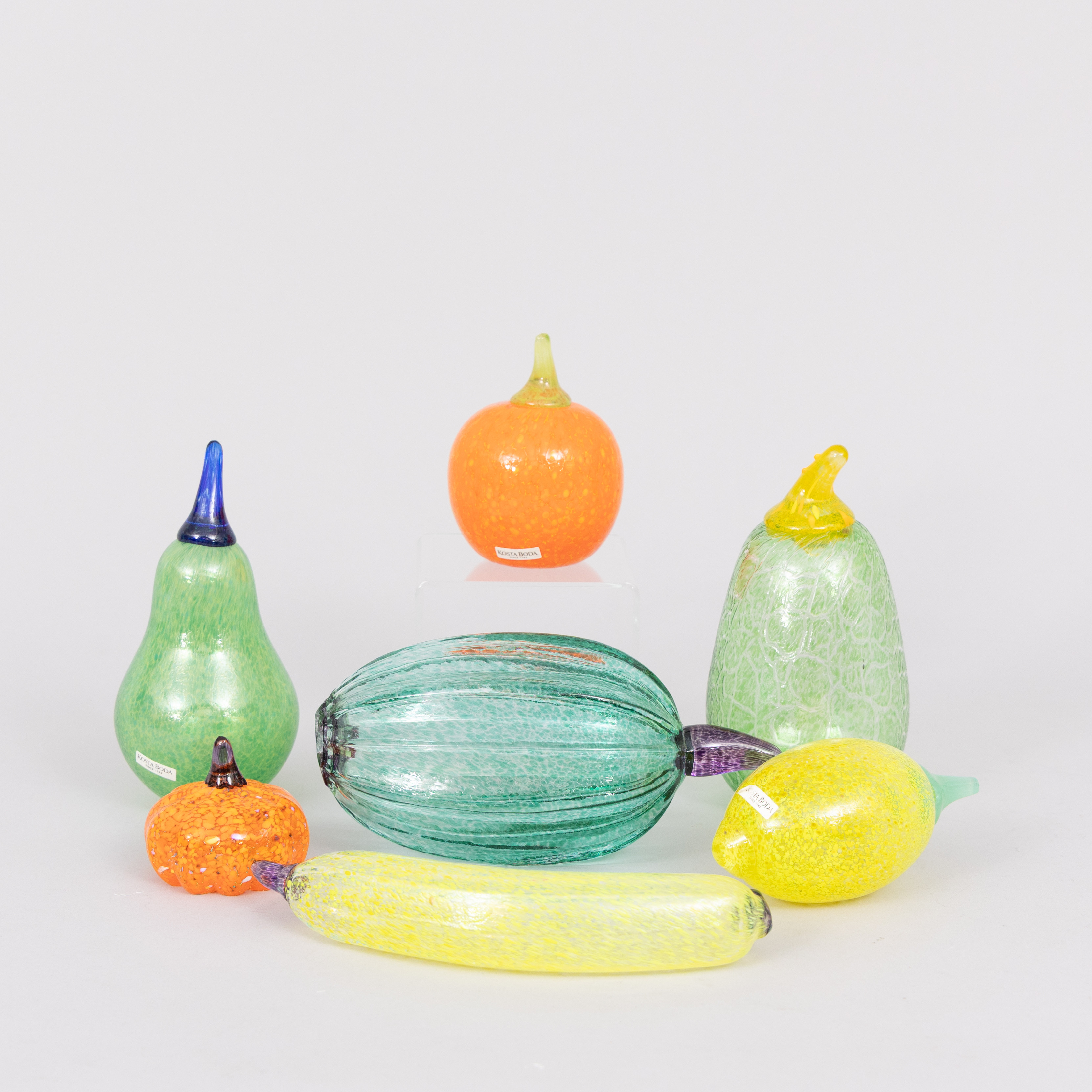 PARTI GLASSKULPTURER, 7 st, bl a Guava ur serien Frutteria, Gunel Sahlin, Kosta Boda.