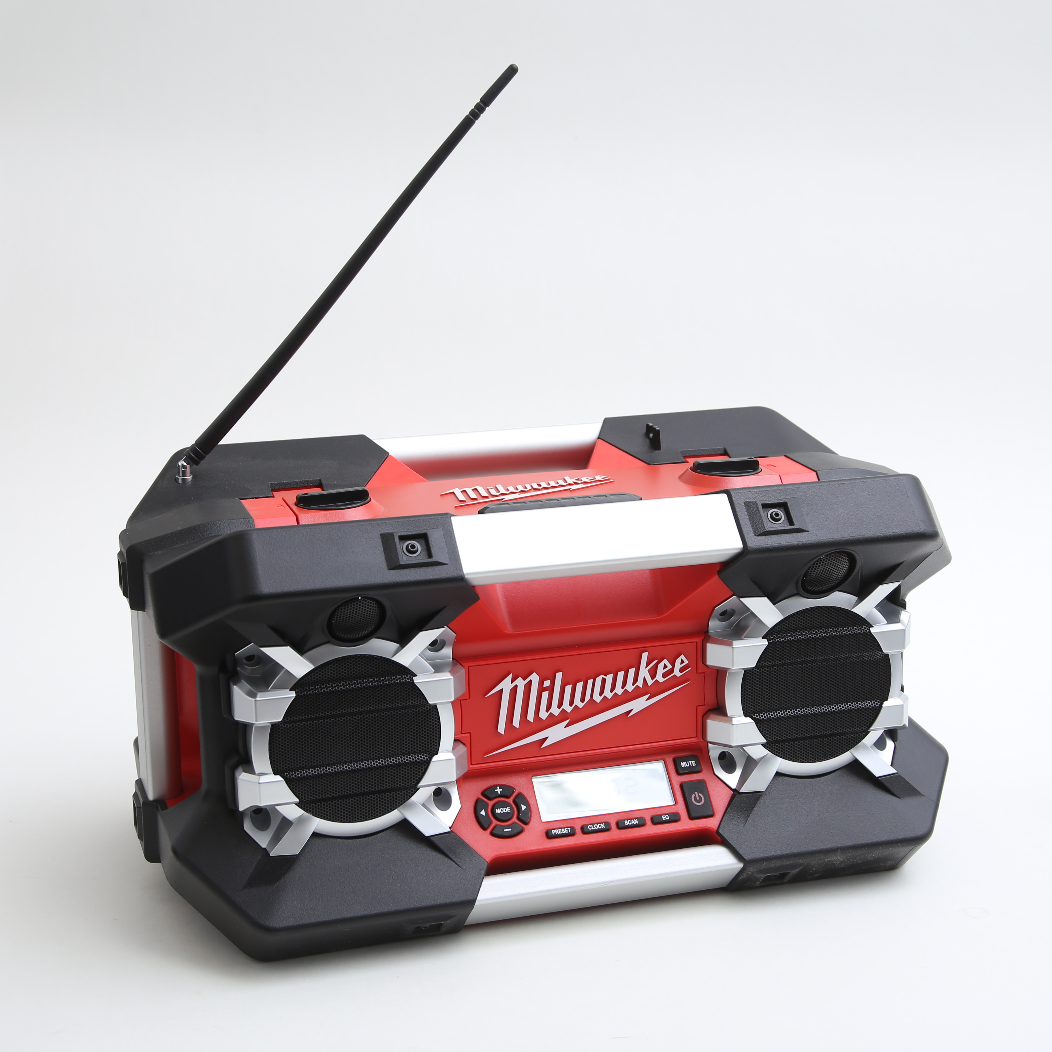 MILWAUKEE, arbetsradio, C 12-28 DCR.