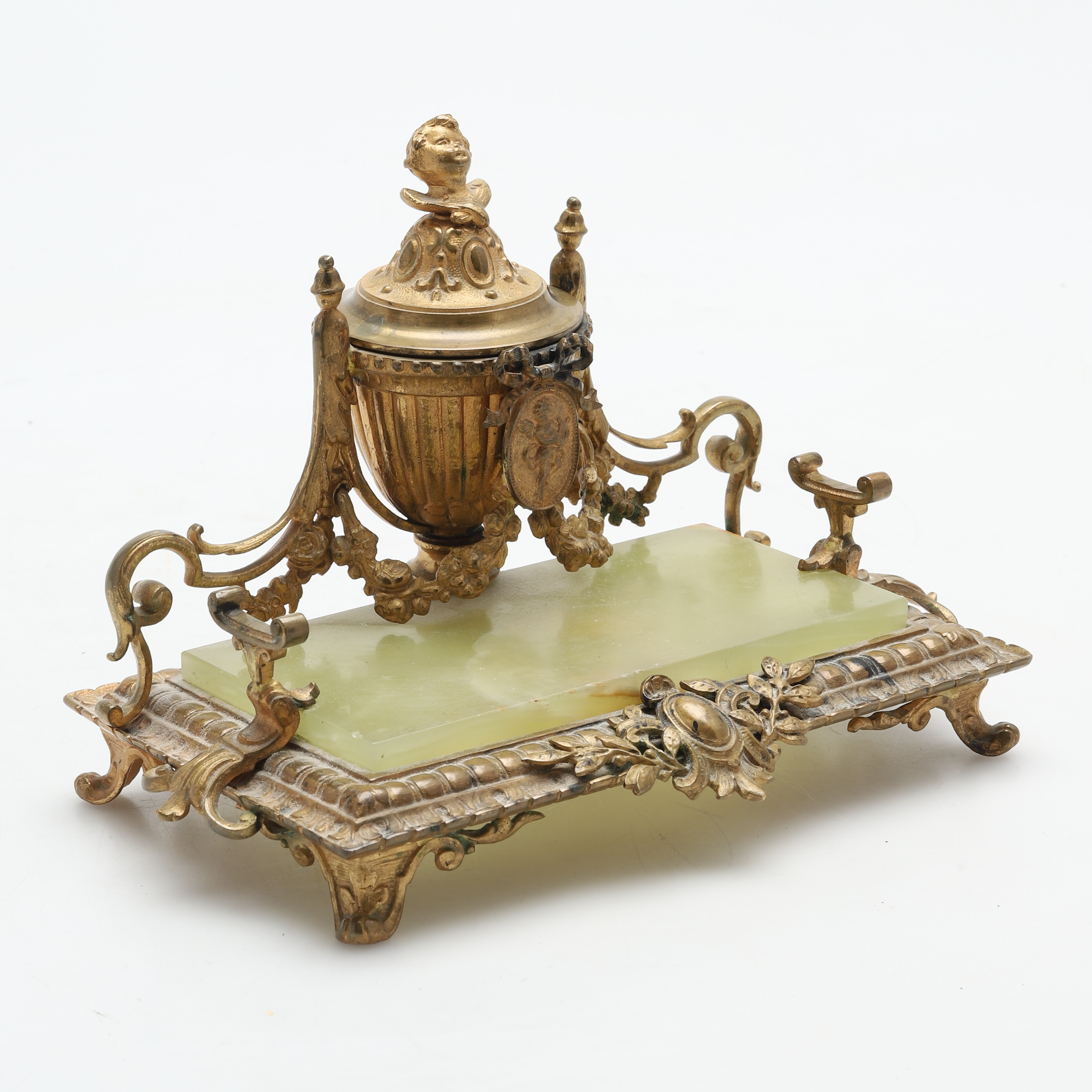 BLÄCKHORN, metall och onyx. Louis XVI stil. 1800/1900-tal.