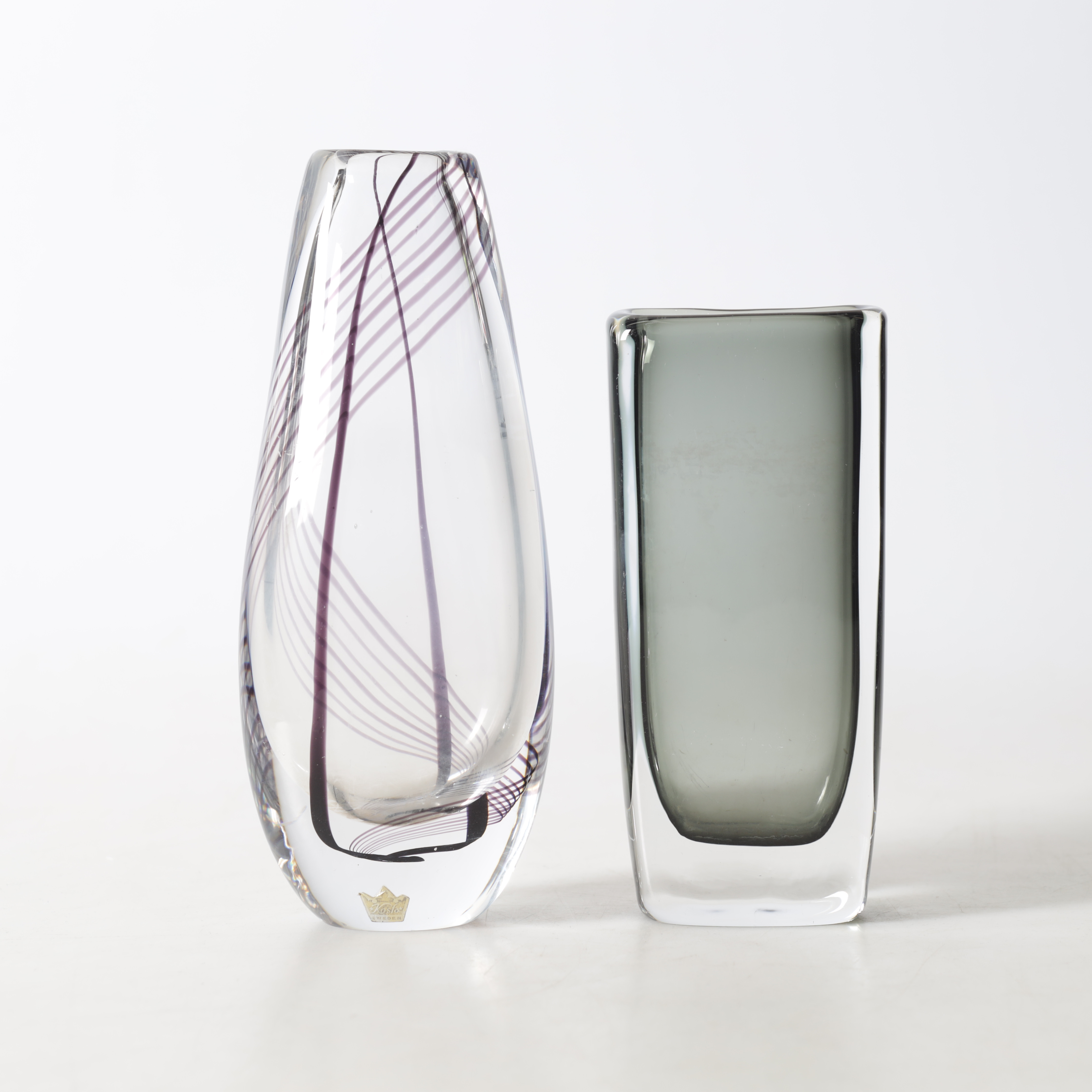 VAS, glas, delvis Vicke Lindstrand, signerad, 1900-tal.