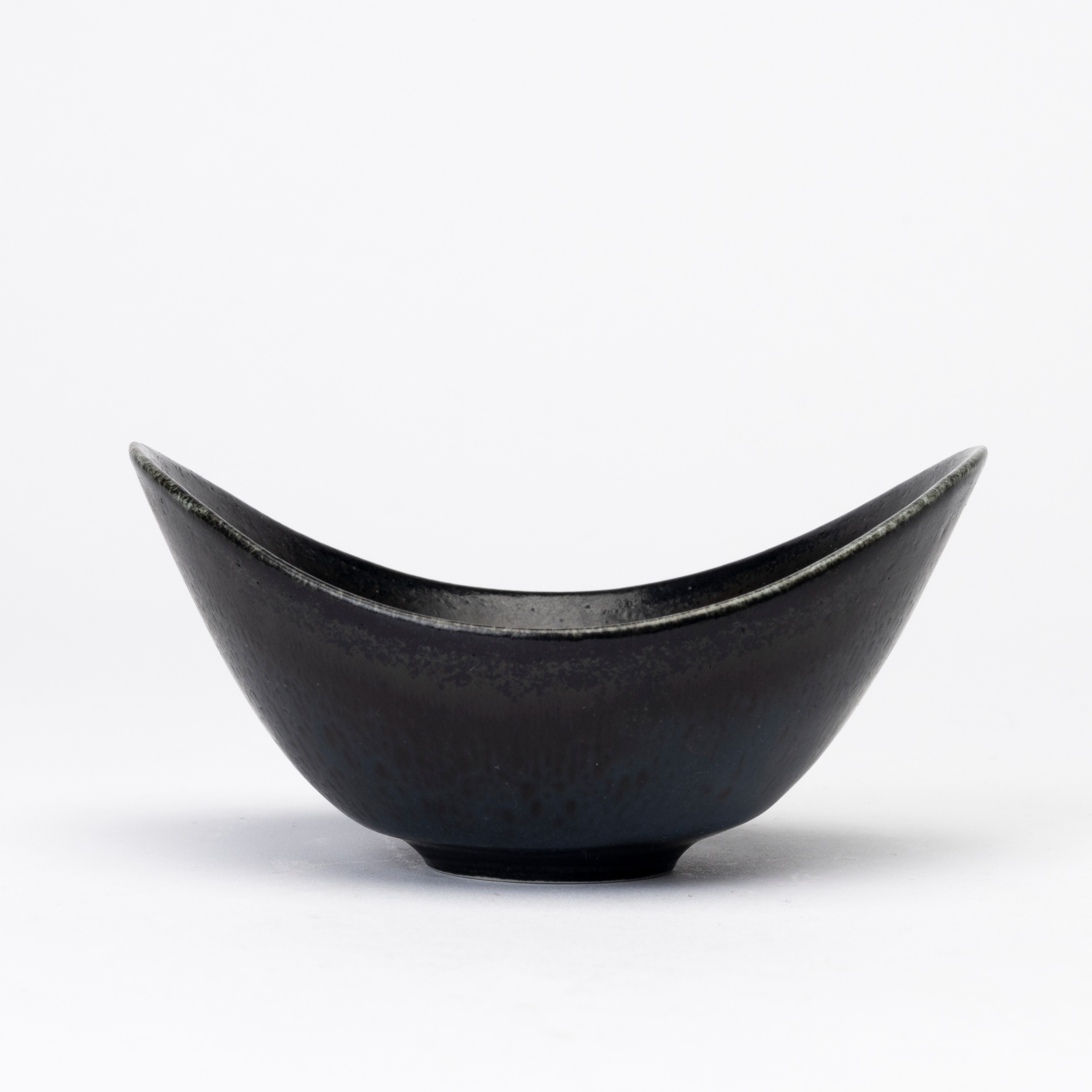 GUNNAR NYLUND. Skål, stengods, "ARO", signerad, GN, Rörstrand, 1954.