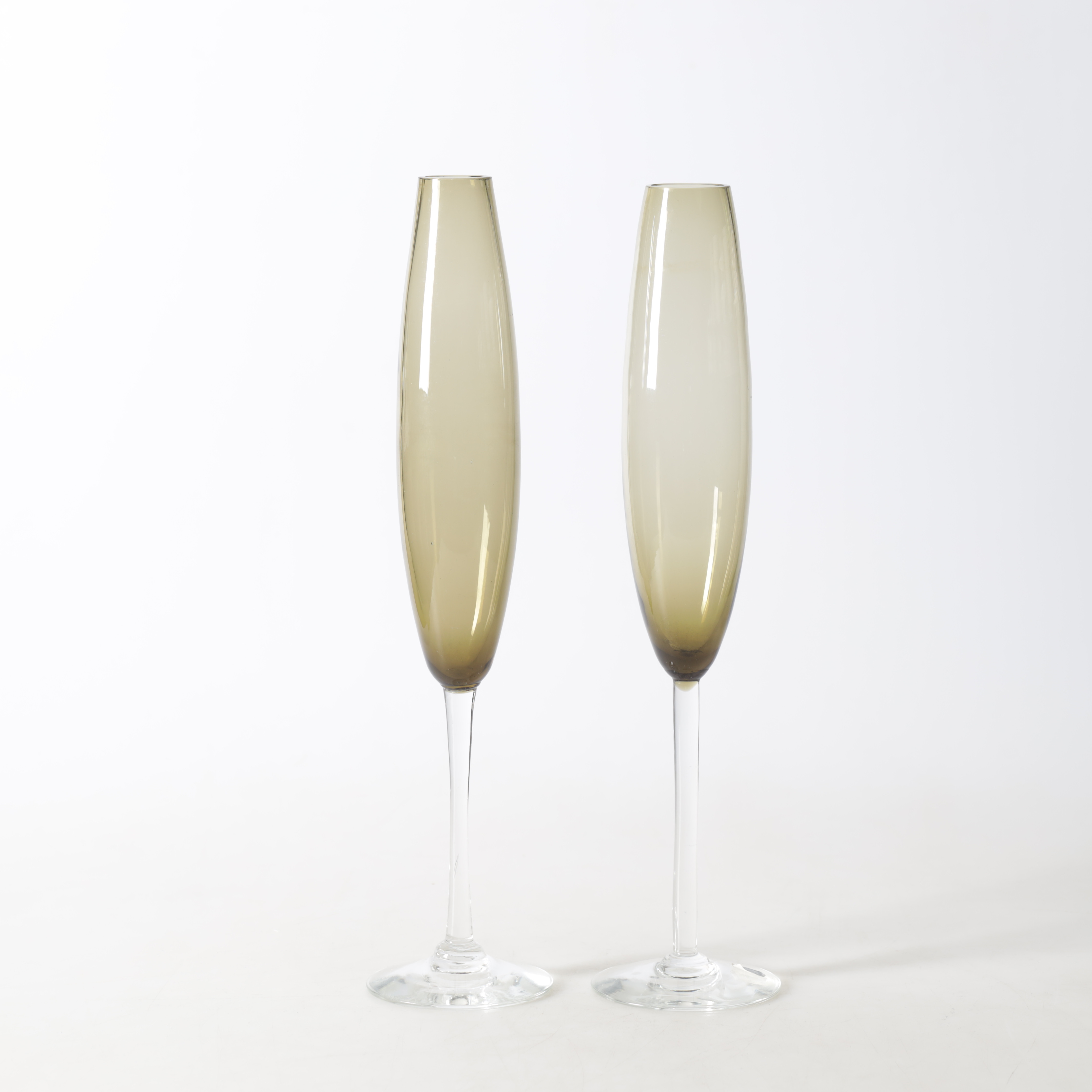 BENGT ORUP. Vaser, ett par, Johansfors, signerade.