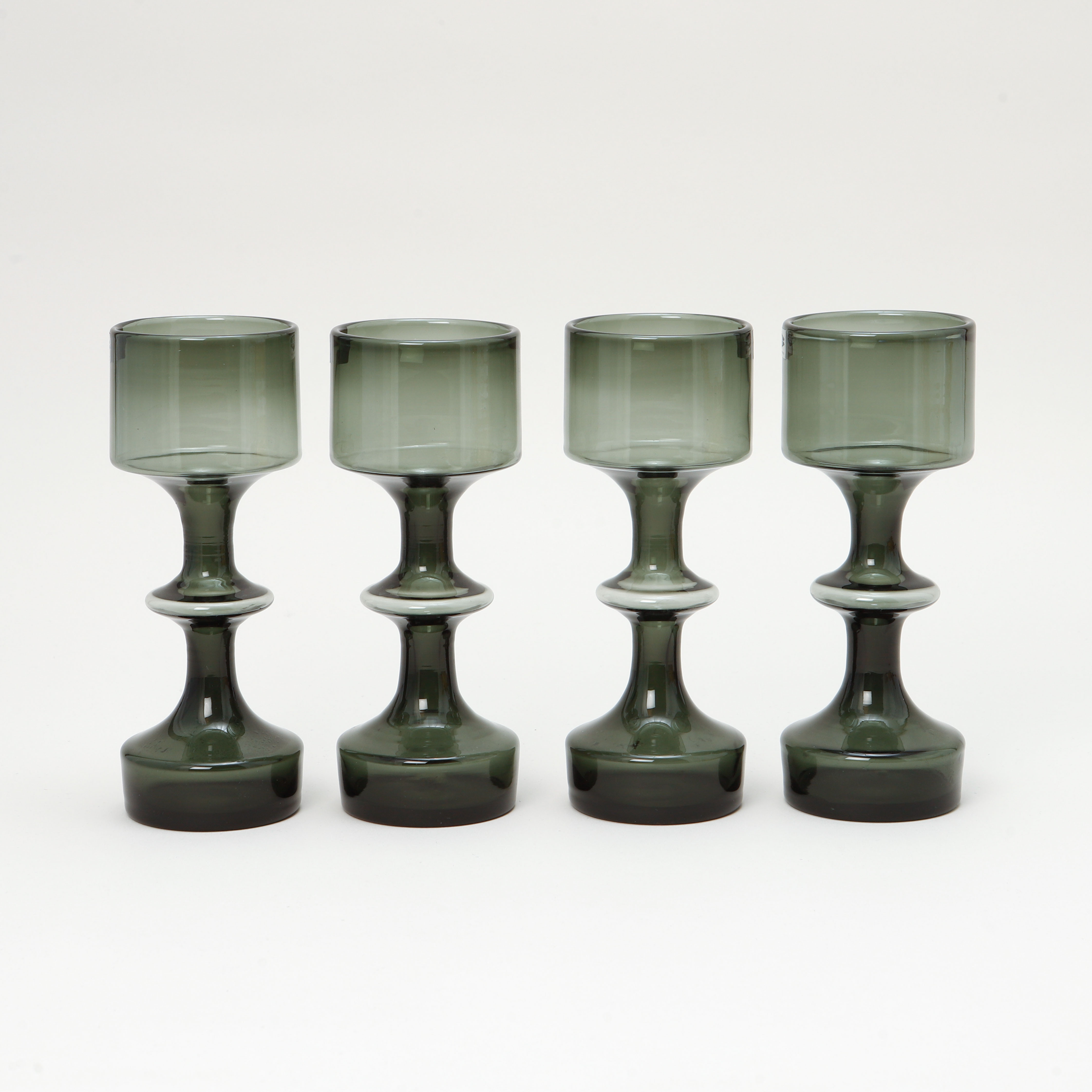 KAJ FRANCK. Vaser, "Hyrrä", Nuutajärvi / Notsjö, 1960-tal.