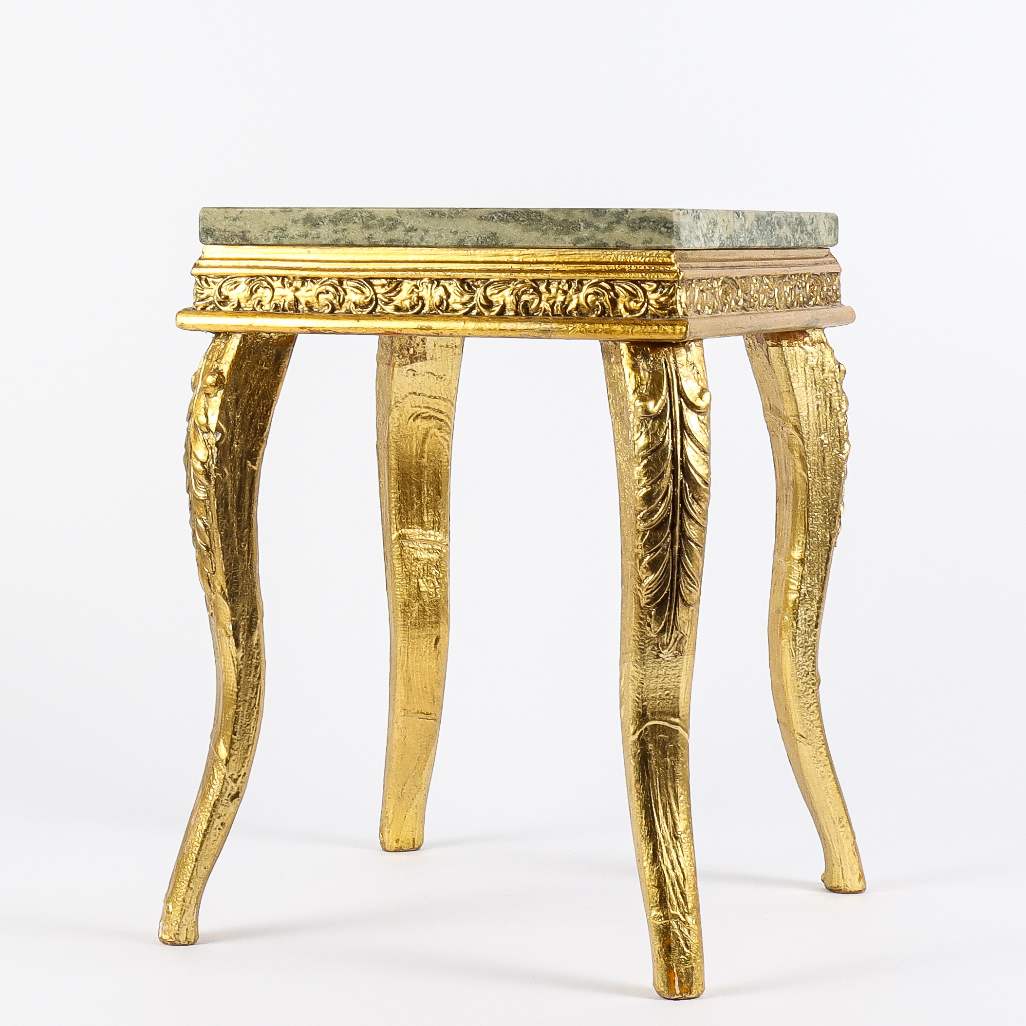 PIEDESTAL Empirestil, 1900-talets andra hälft.