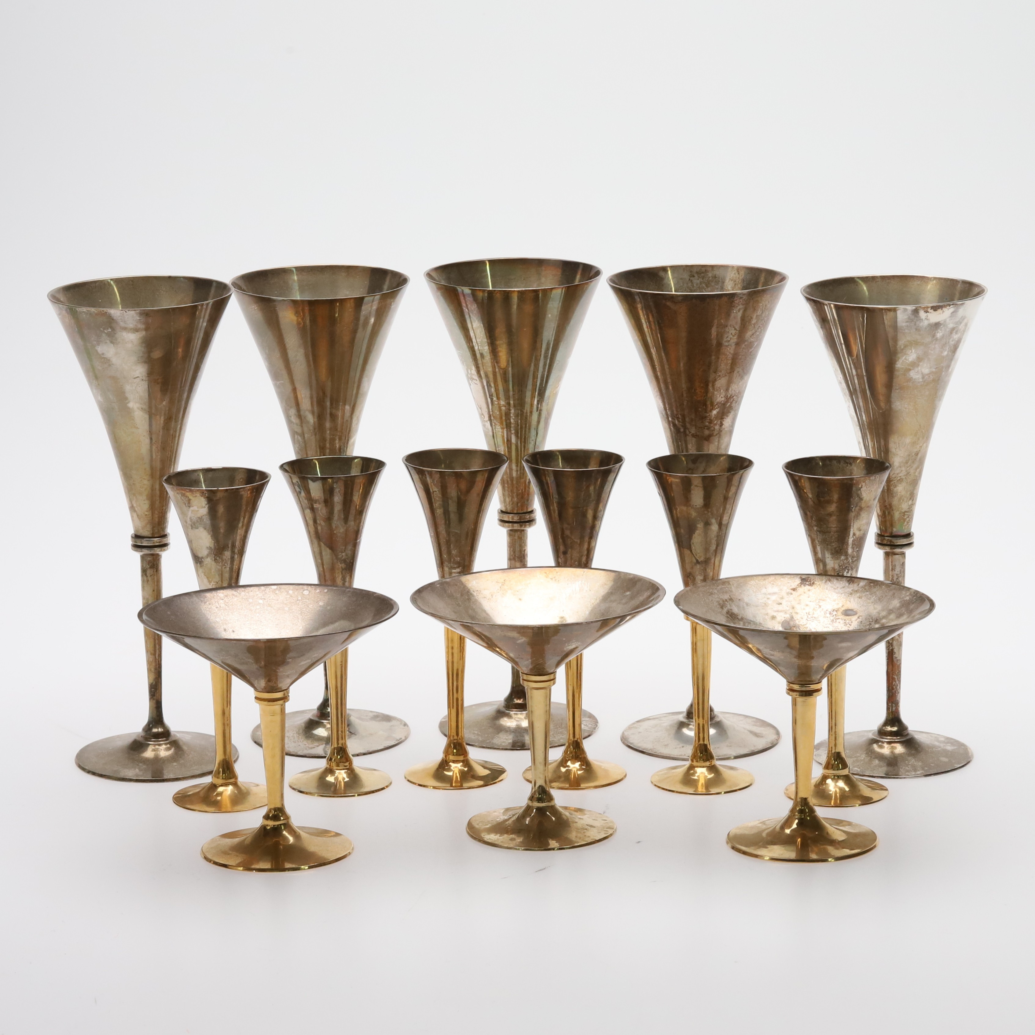 GUNILLA LINDAHL, Scandia Present, olika drinkglas, nysilver/mässing, 32 delar.