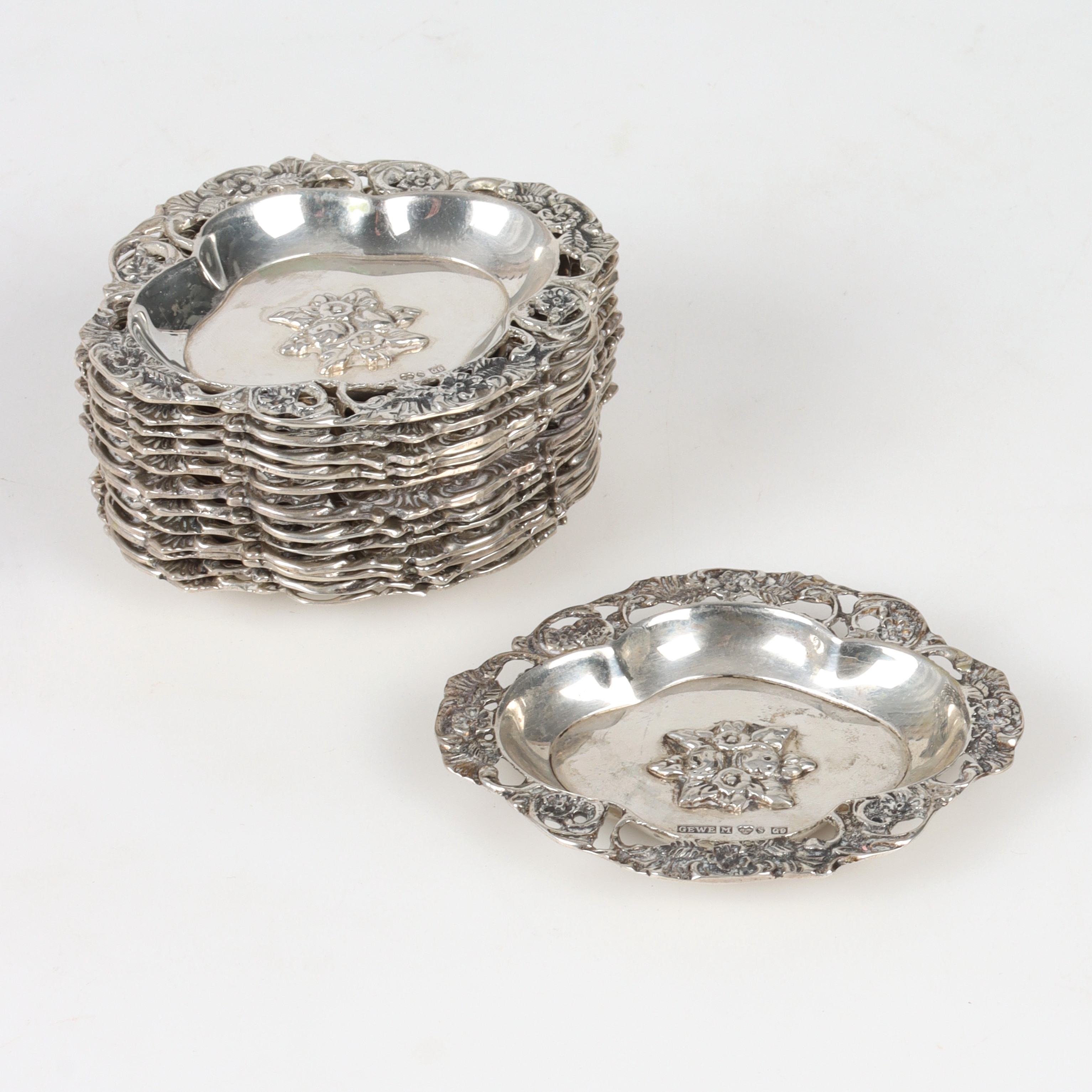 FAT, 13 st, silver, Gewe, 1950/60-tal. Vikt 393 gram.