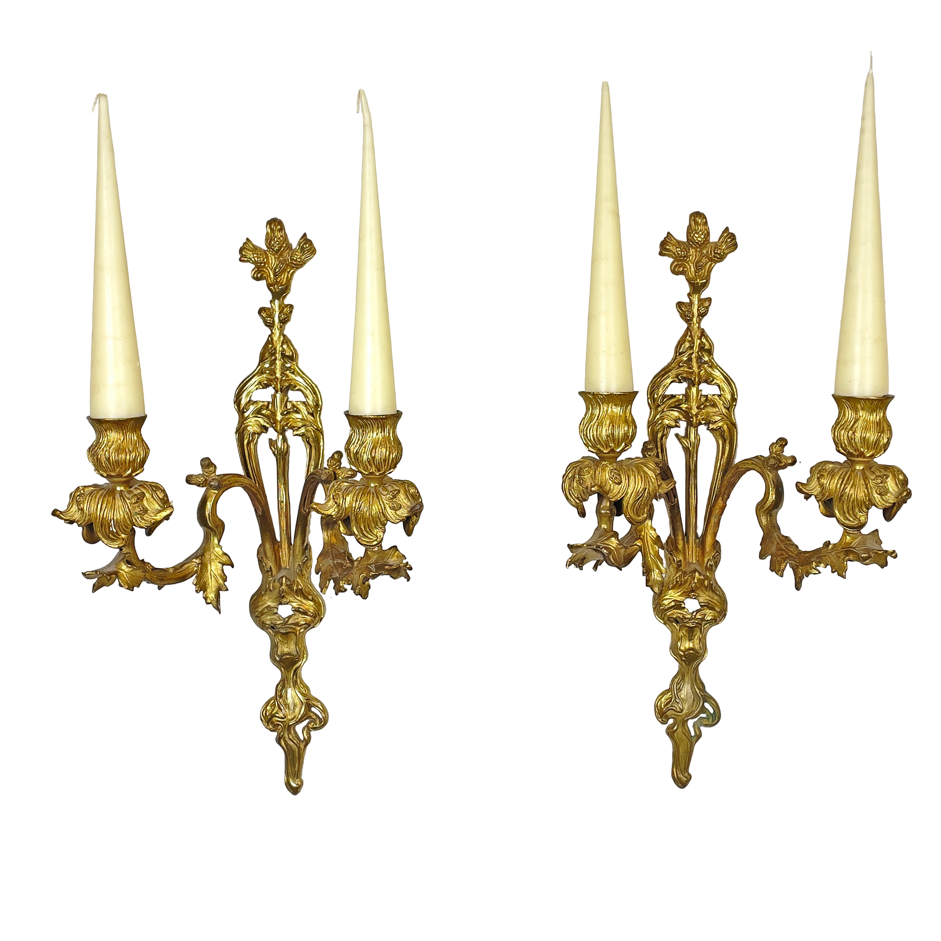 APPLIQUER, ett par. Rokokostil, förgylld metall, 1900-tal.