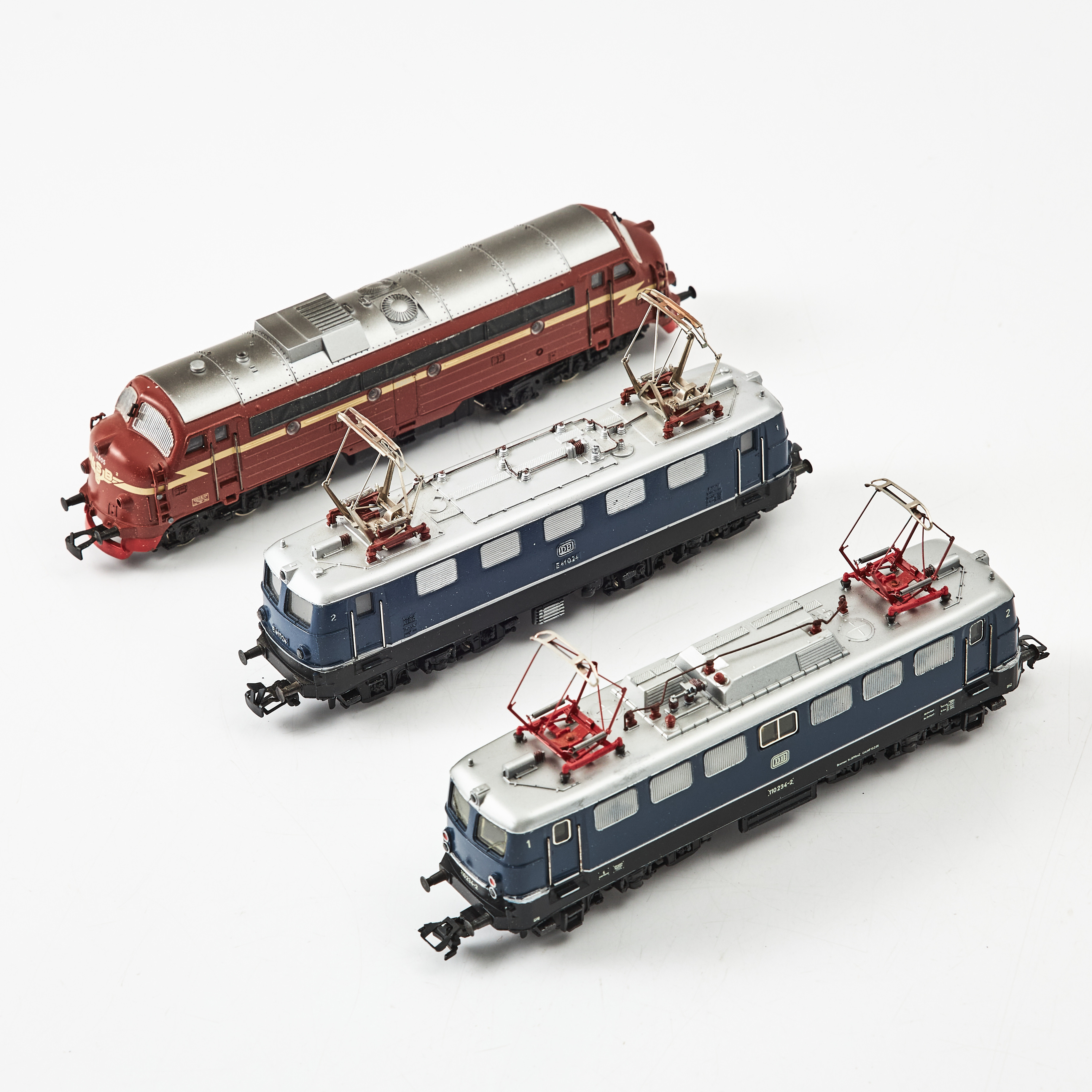 MÄRKLIN, lok, 3 st., 3039, 3034, 3143, H0.