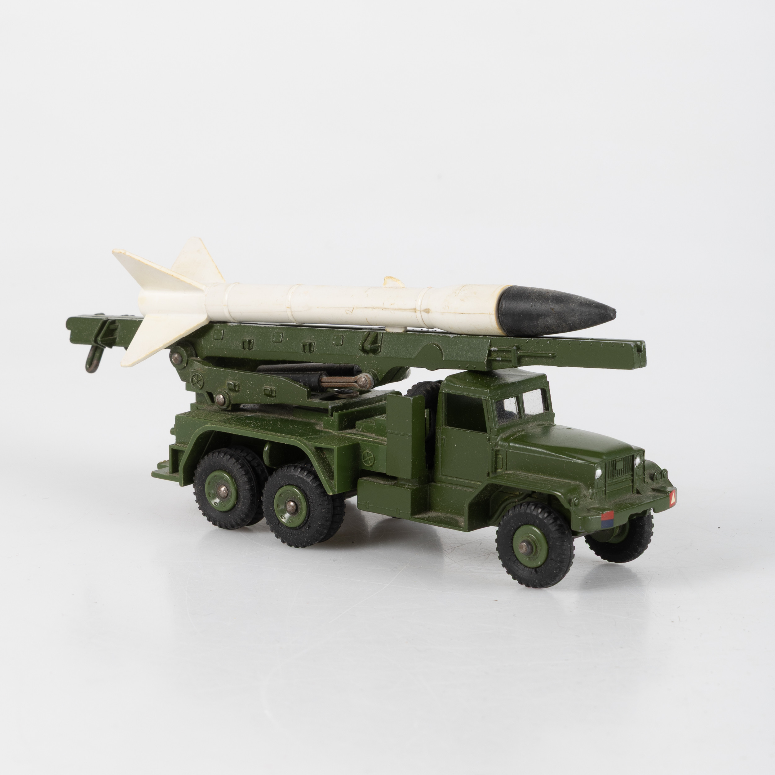 LEKSAKSBIL, "Honest John Missile Launcher", Dinky Toys.