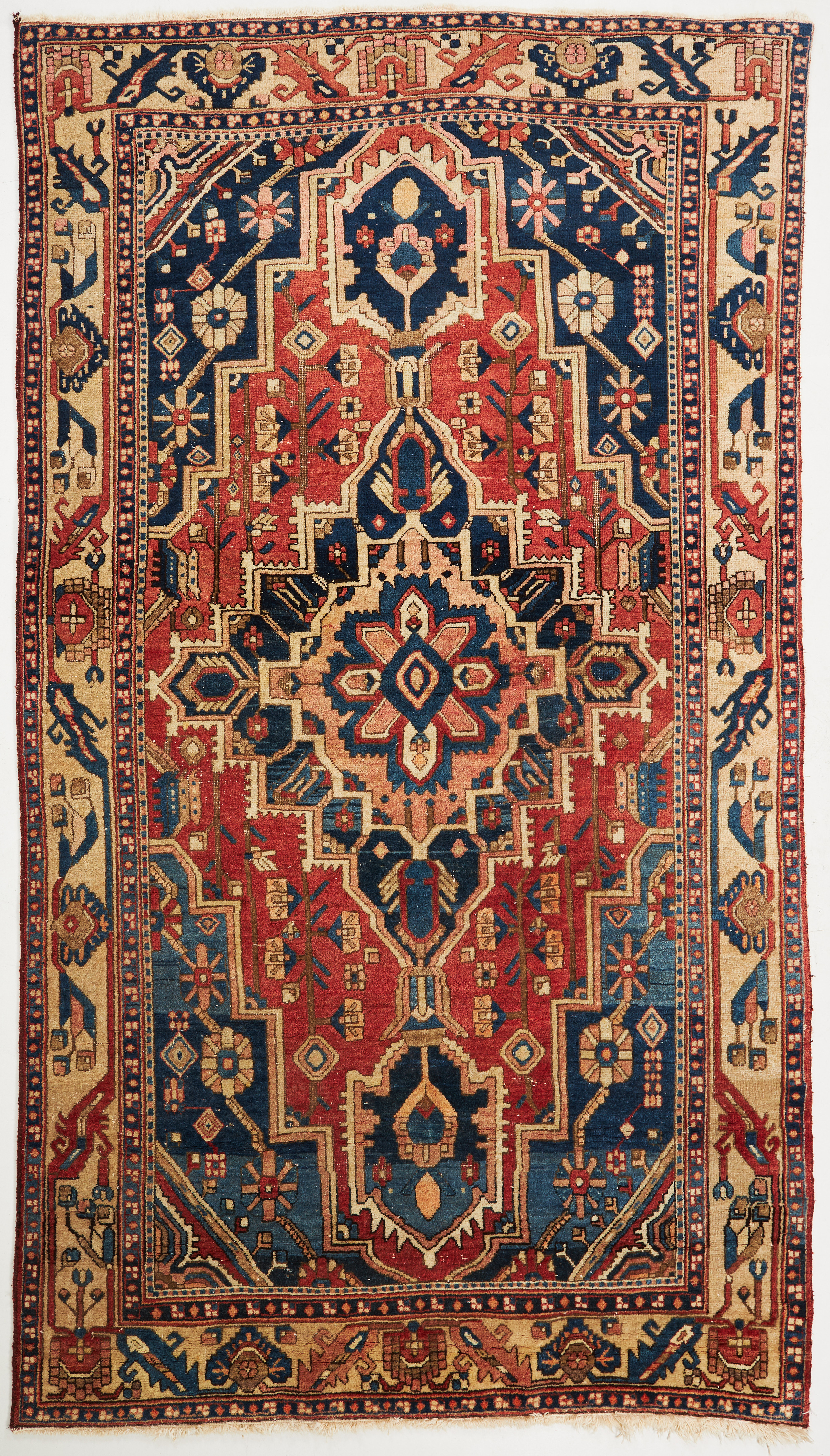 ORIENTMATTA, Heriz, 315x195 cm.