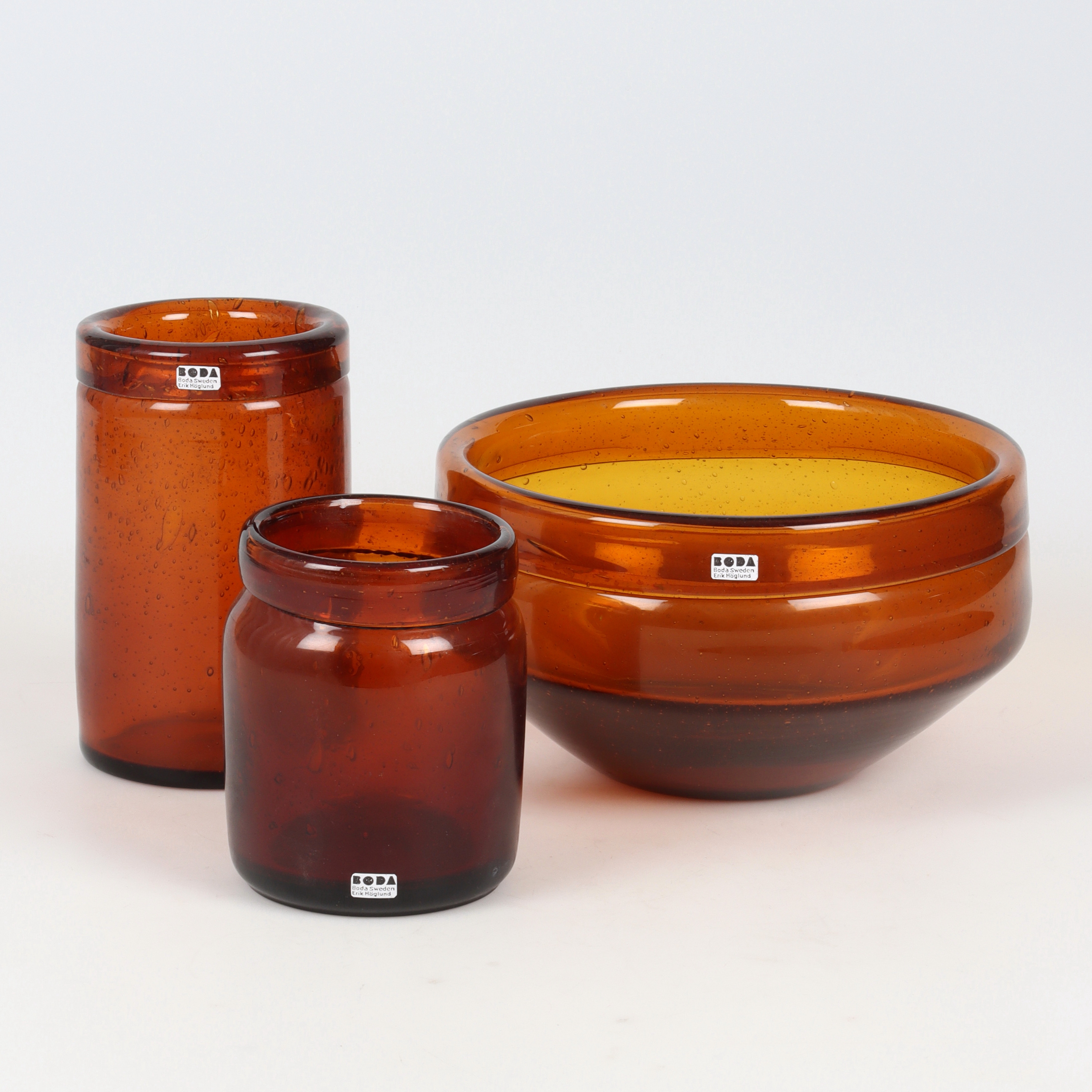 ERIK HÖGLUND. Burkar och skål, 3 delar glas, Boda, 1960/70-tal.