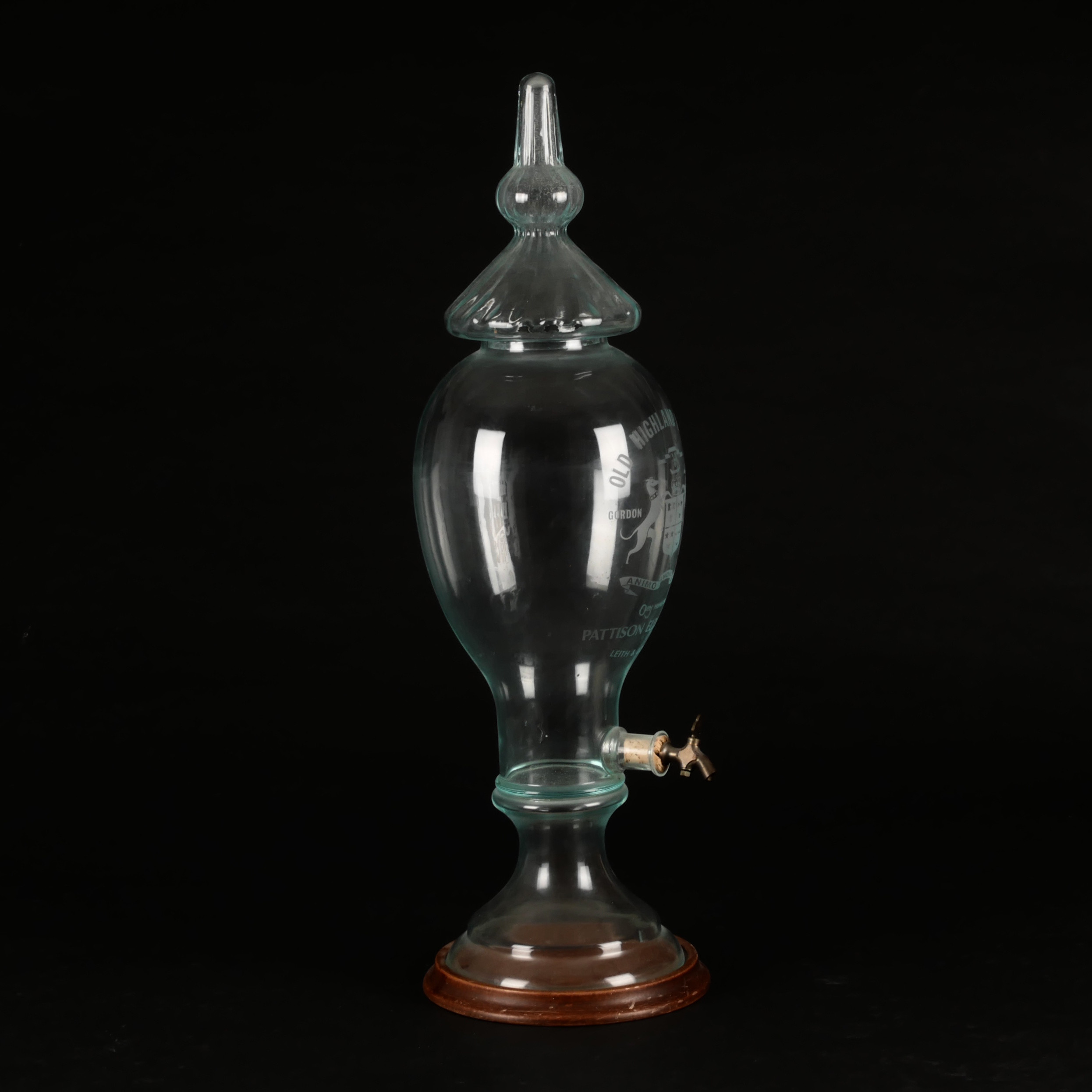 DISPENSERTUNNA, glasbehållare Whiskey "Old Highland Whisky", 1900-tal.