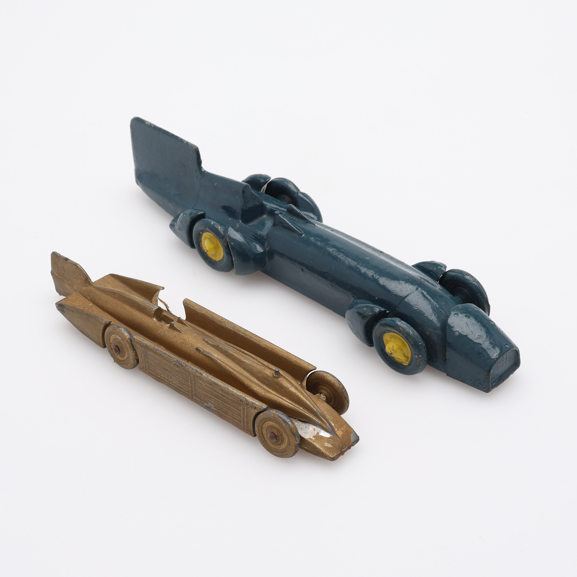 MODELLBILAR, 2 ST, METALL, BLUEBIRD II & GOLDEN ARROW, ENGLAND, 1930-TAL.