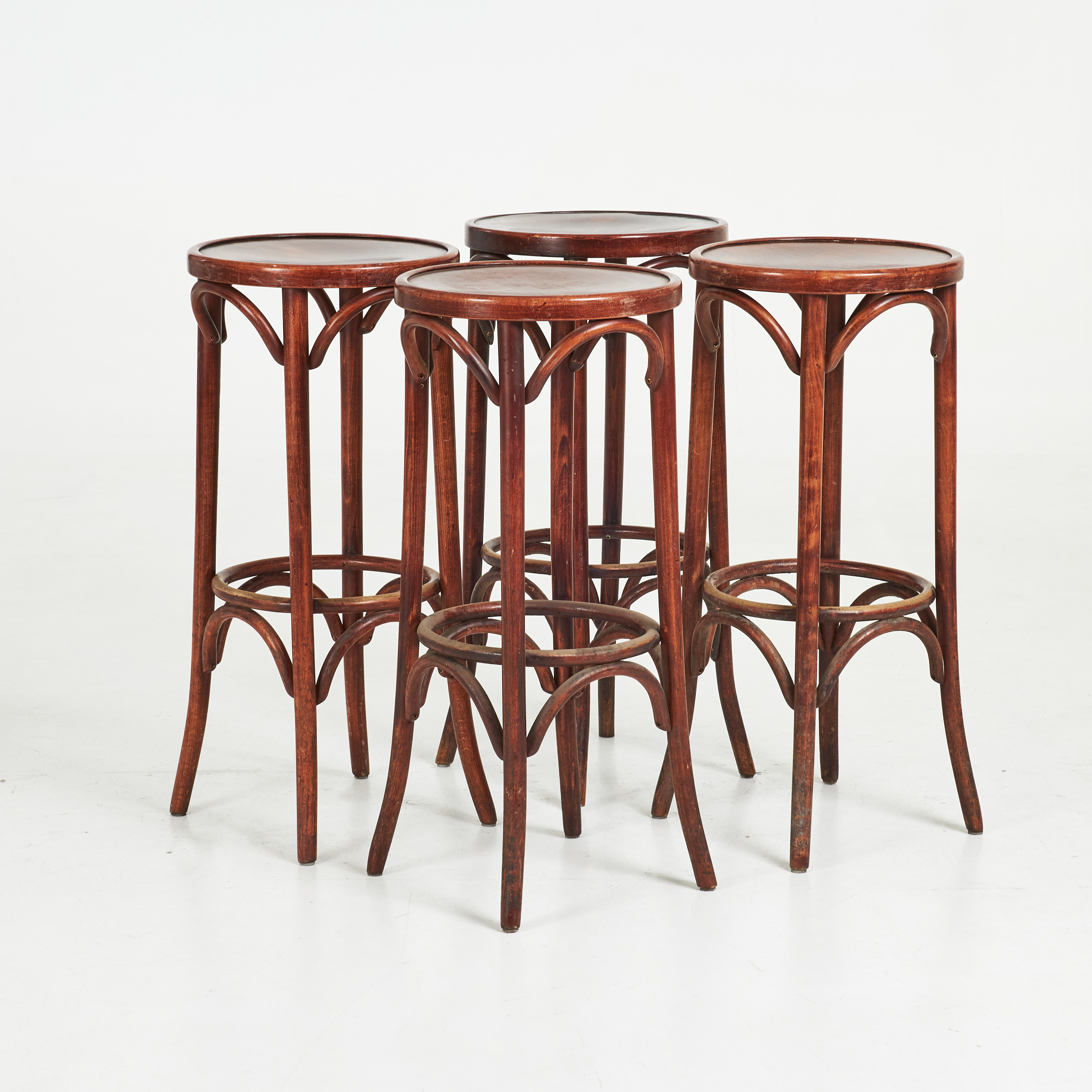 BARPALLAR, 4 st, thonetstil, betsad björk, etikettmärkta Selection Norm, Holland, 1990-tal.