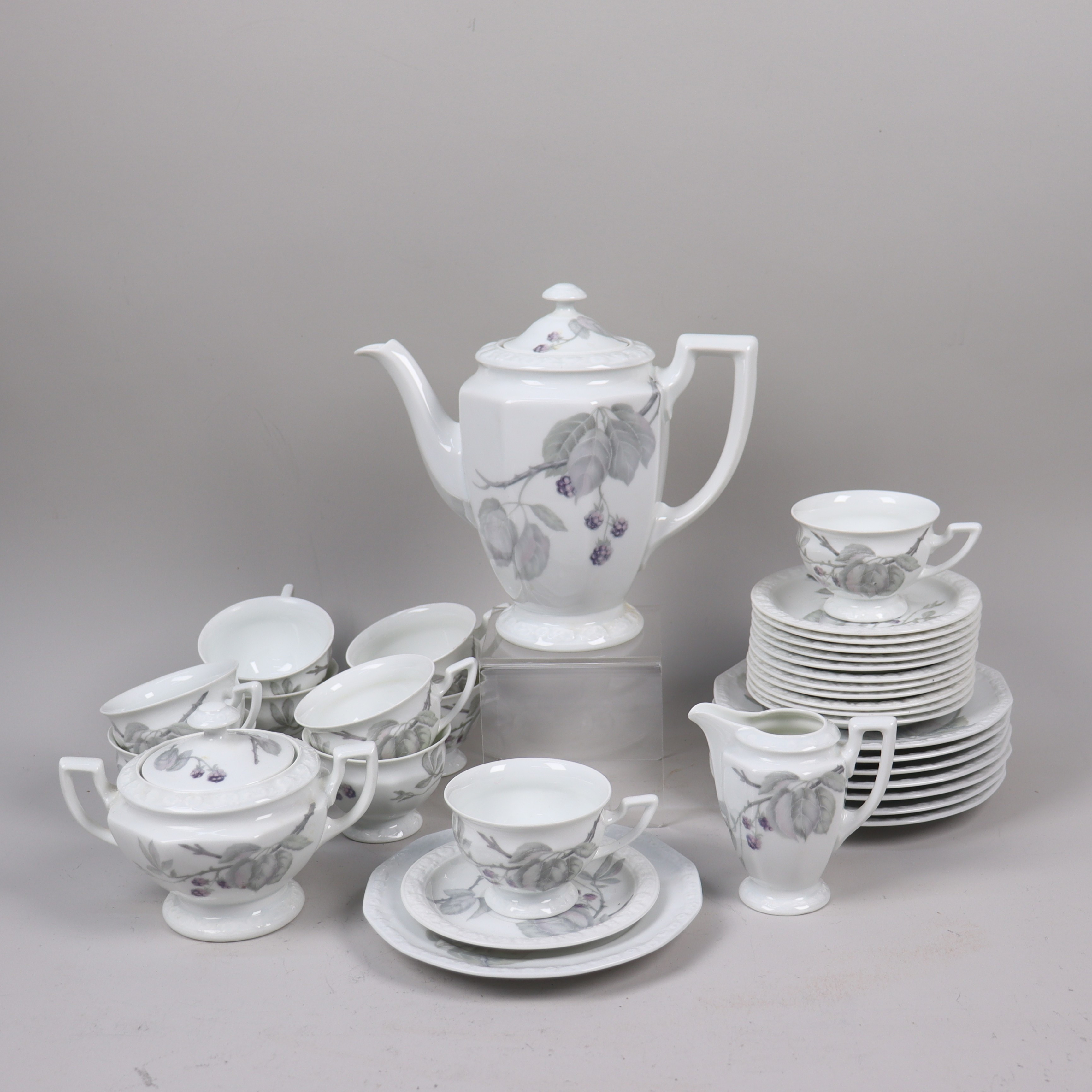 KAFFESERVIS, "Maria Björnbär", Rosenthal, Tyskland, 33 delar.