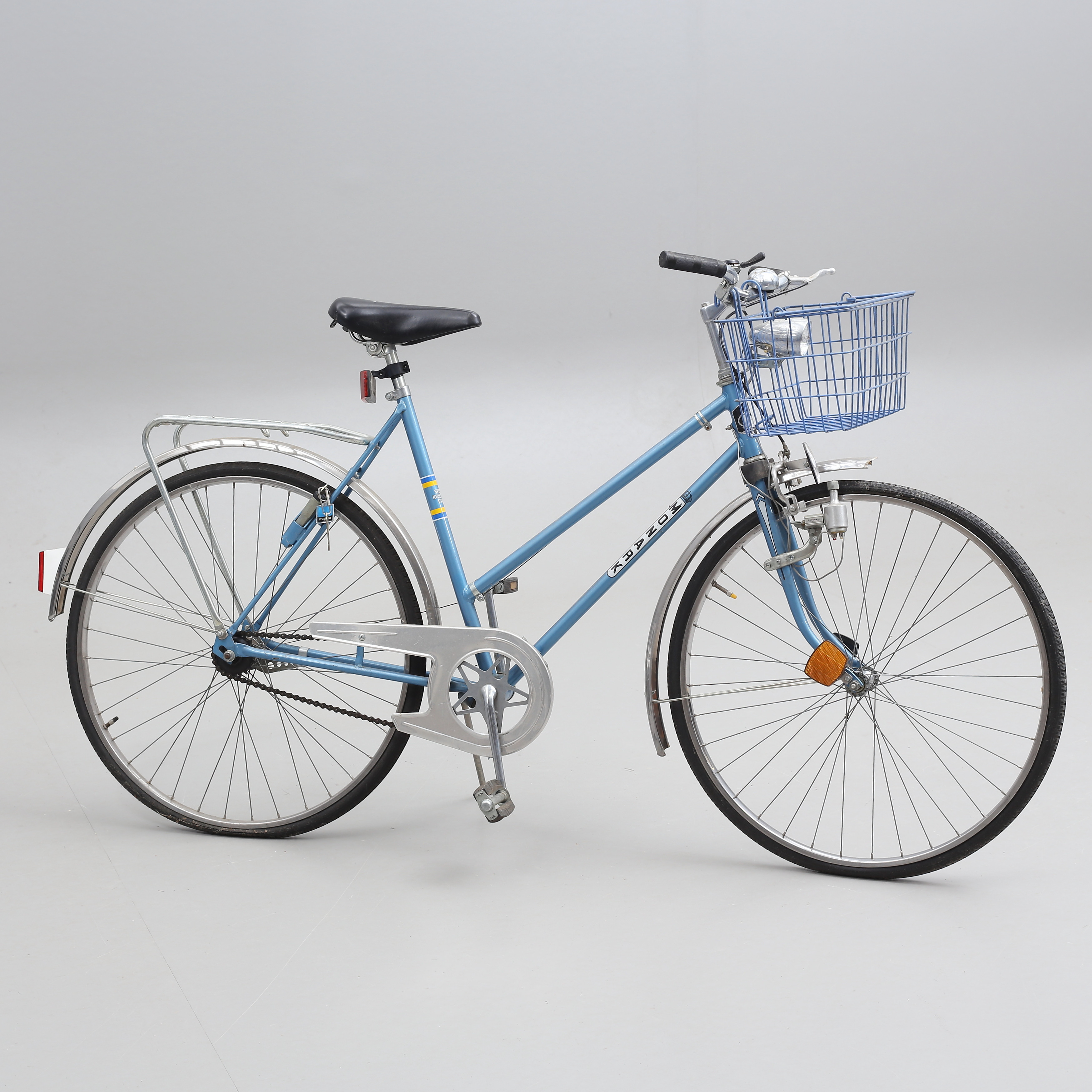 DAMCYKEL, Monark, 3-växlad, 28".