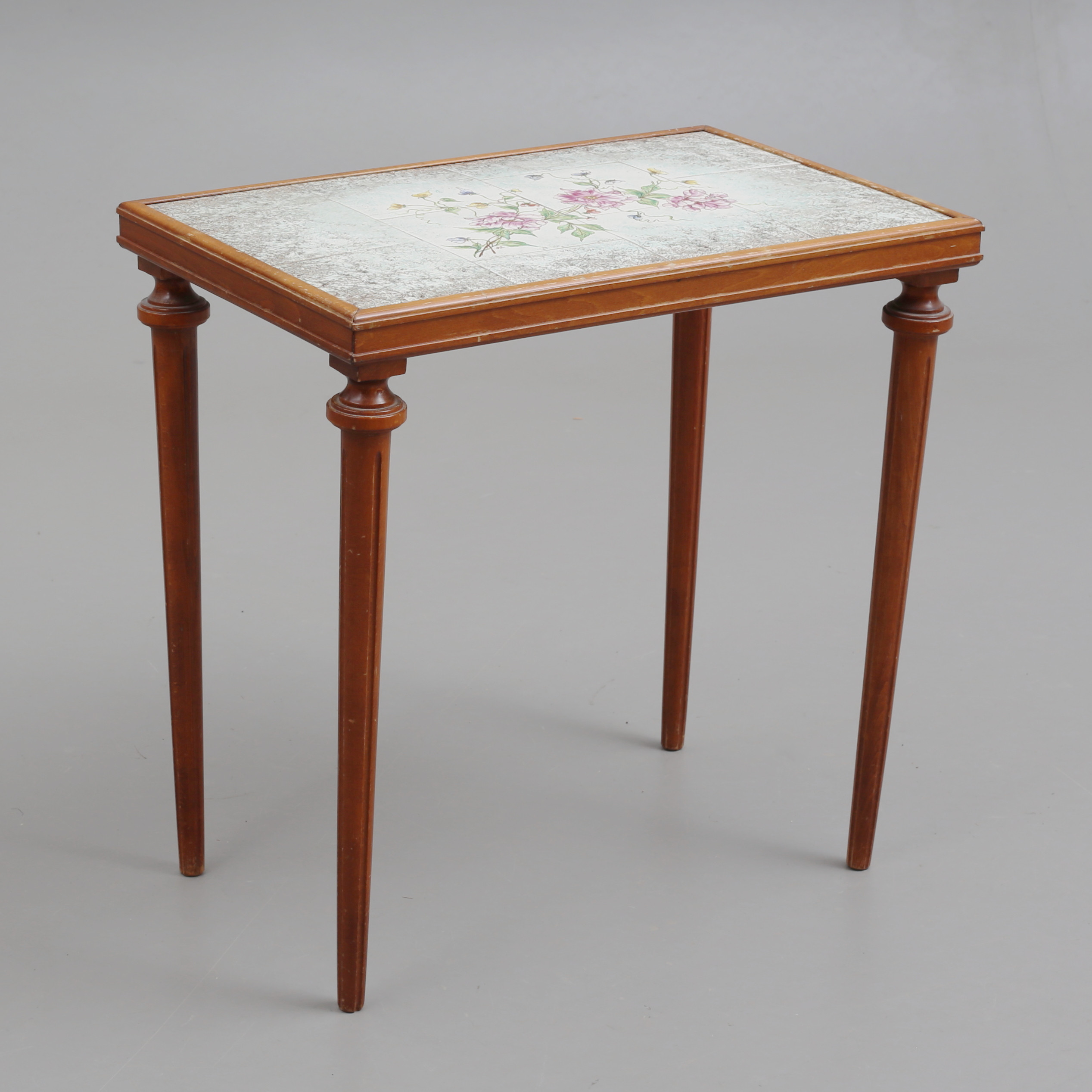 BORD, gustaviansk stil, 1900-talets mitt.