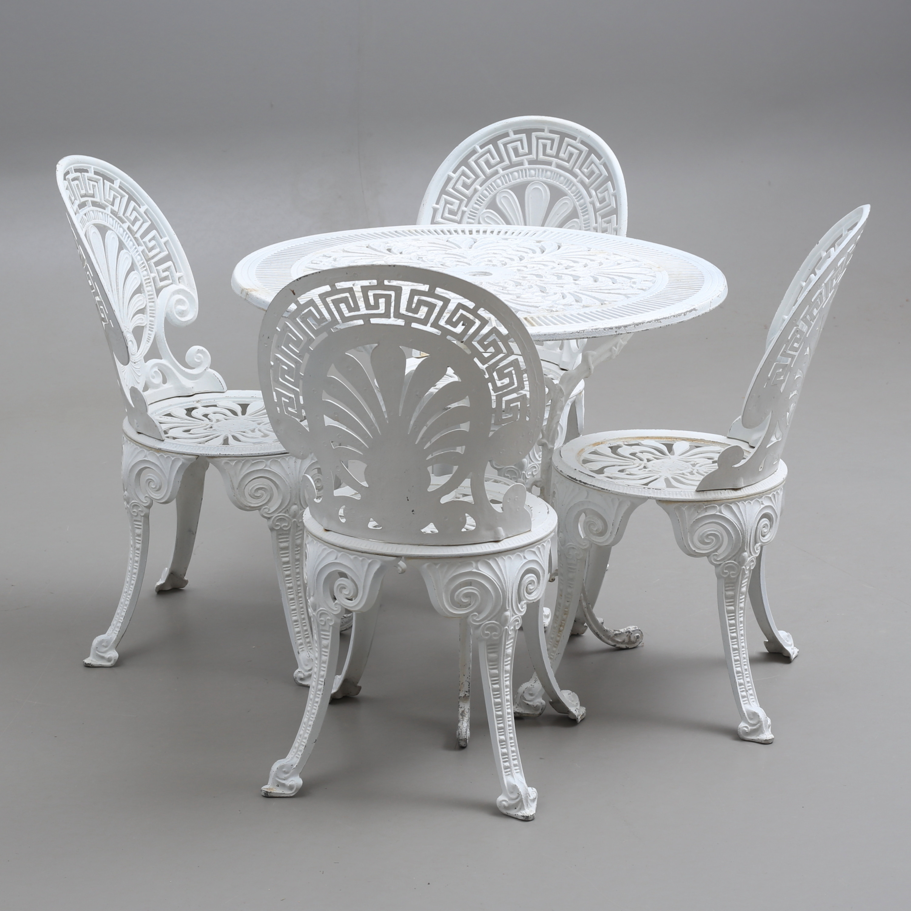 TRÄDGÅRDSMÖBEL, 5 delar, vitmålad metall.