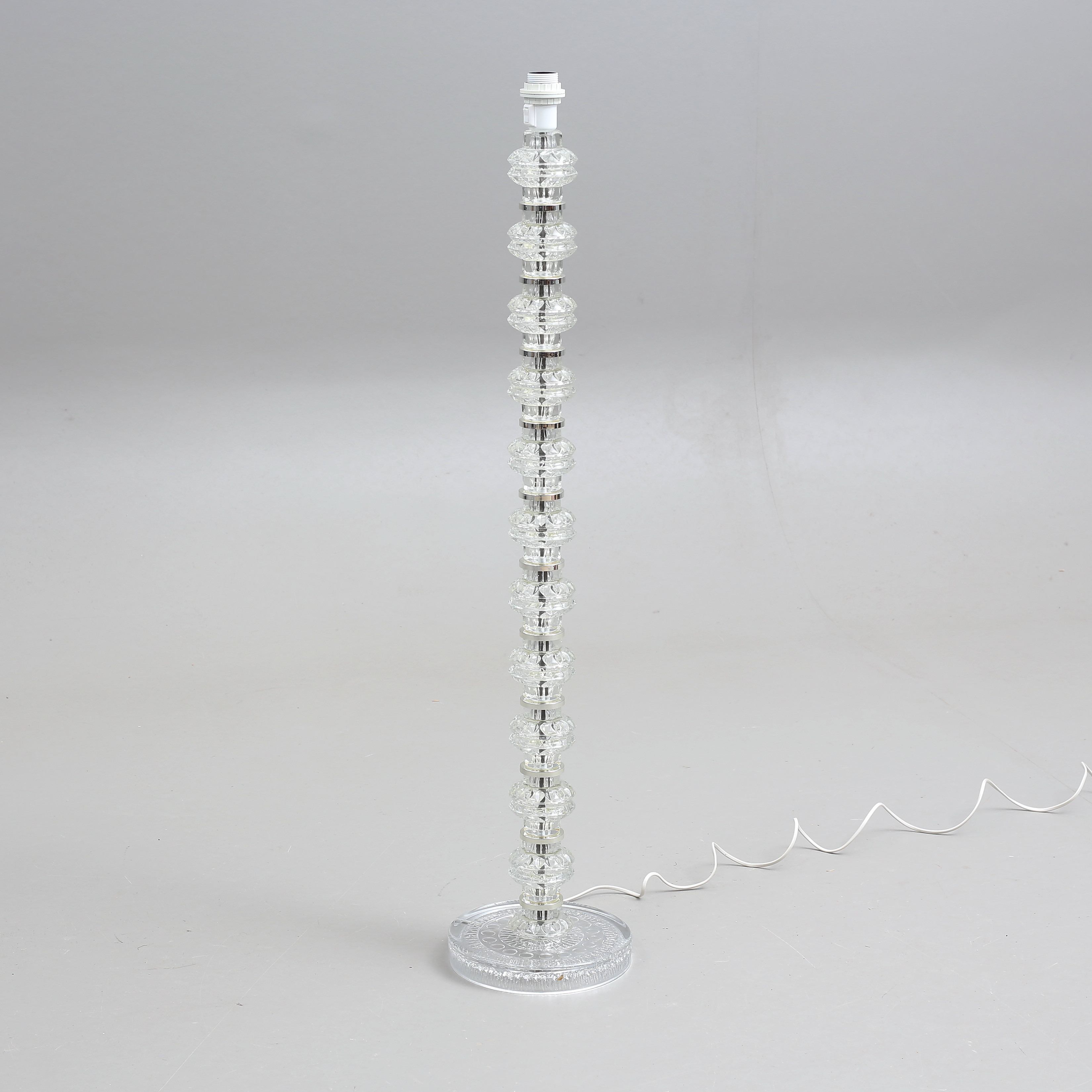 CARL FAGERLUND. Golvlampa, glas, Orrefors, 1960/70-tal.