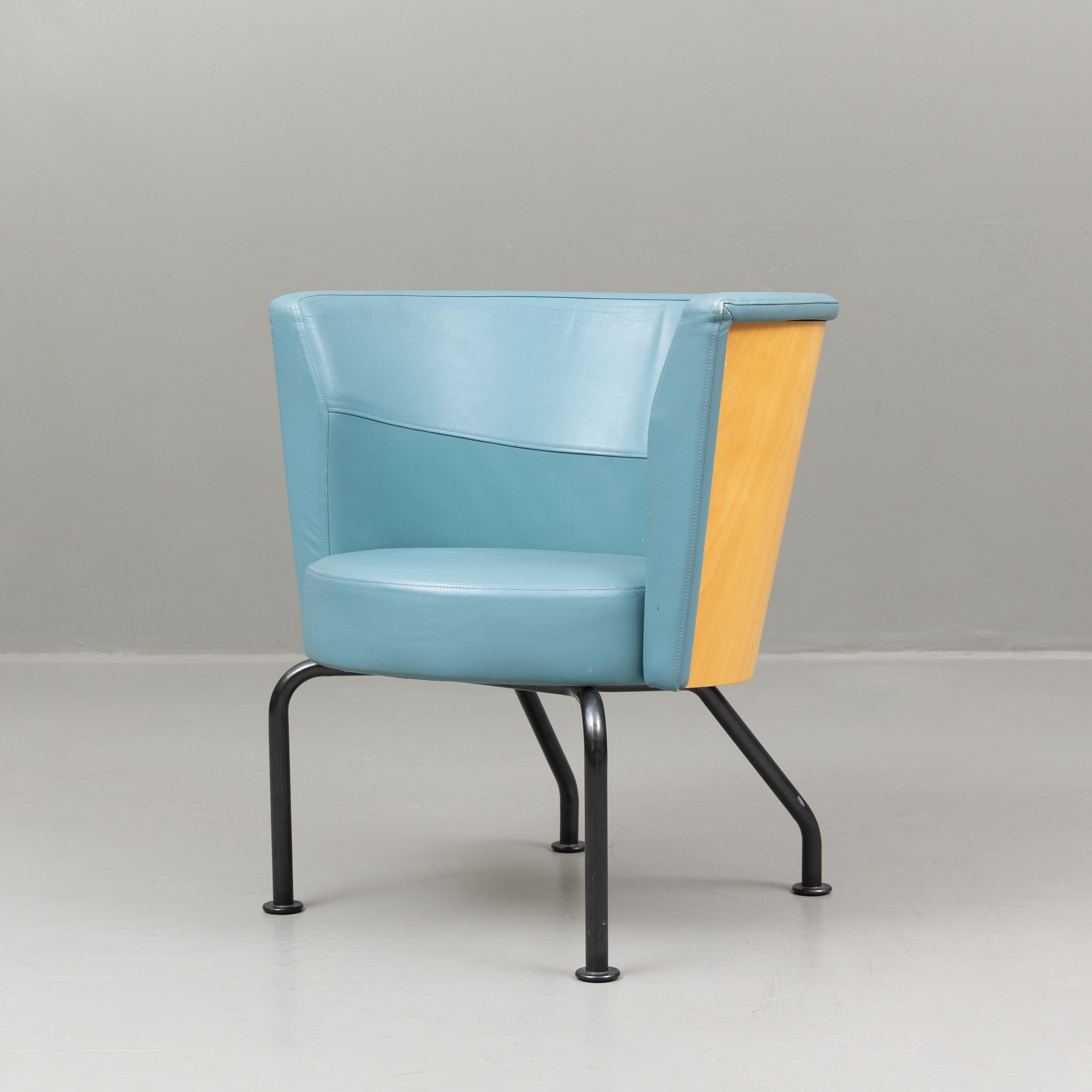 LOVE ARBÉN. Fåtölj "Fenix", skinnklädsel, Lammhult.