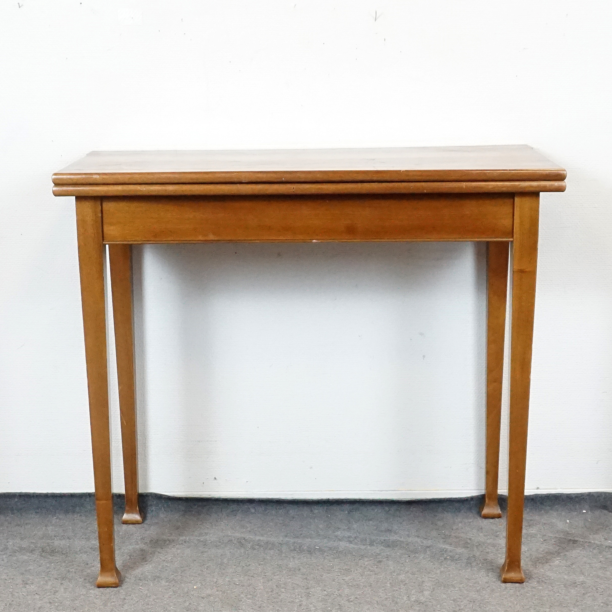 SPELBORD, mahogny, 1900- talets första hälft.