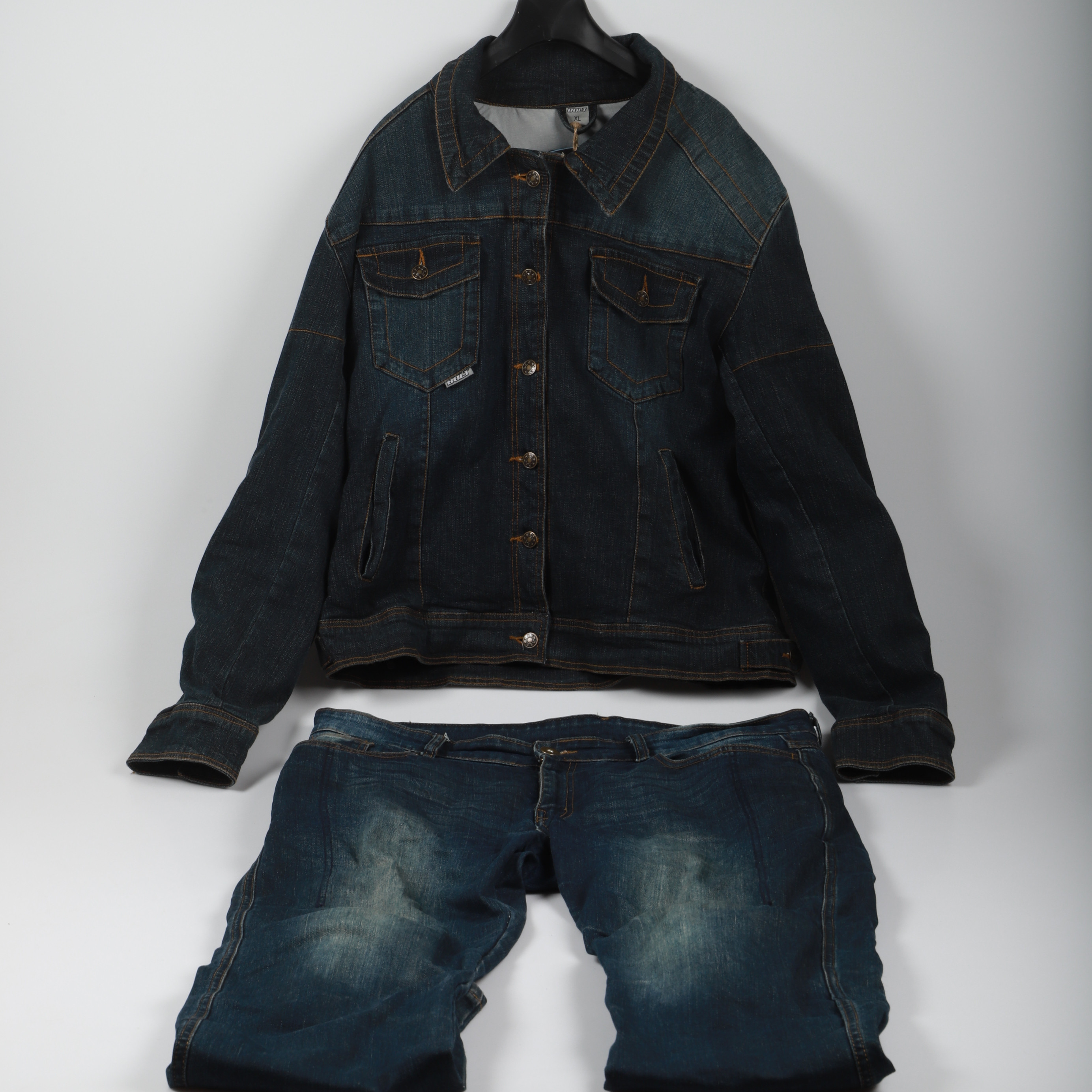 MOTORCYKELKLÄDER, dam, jacka och byxor, denim, Bolt.