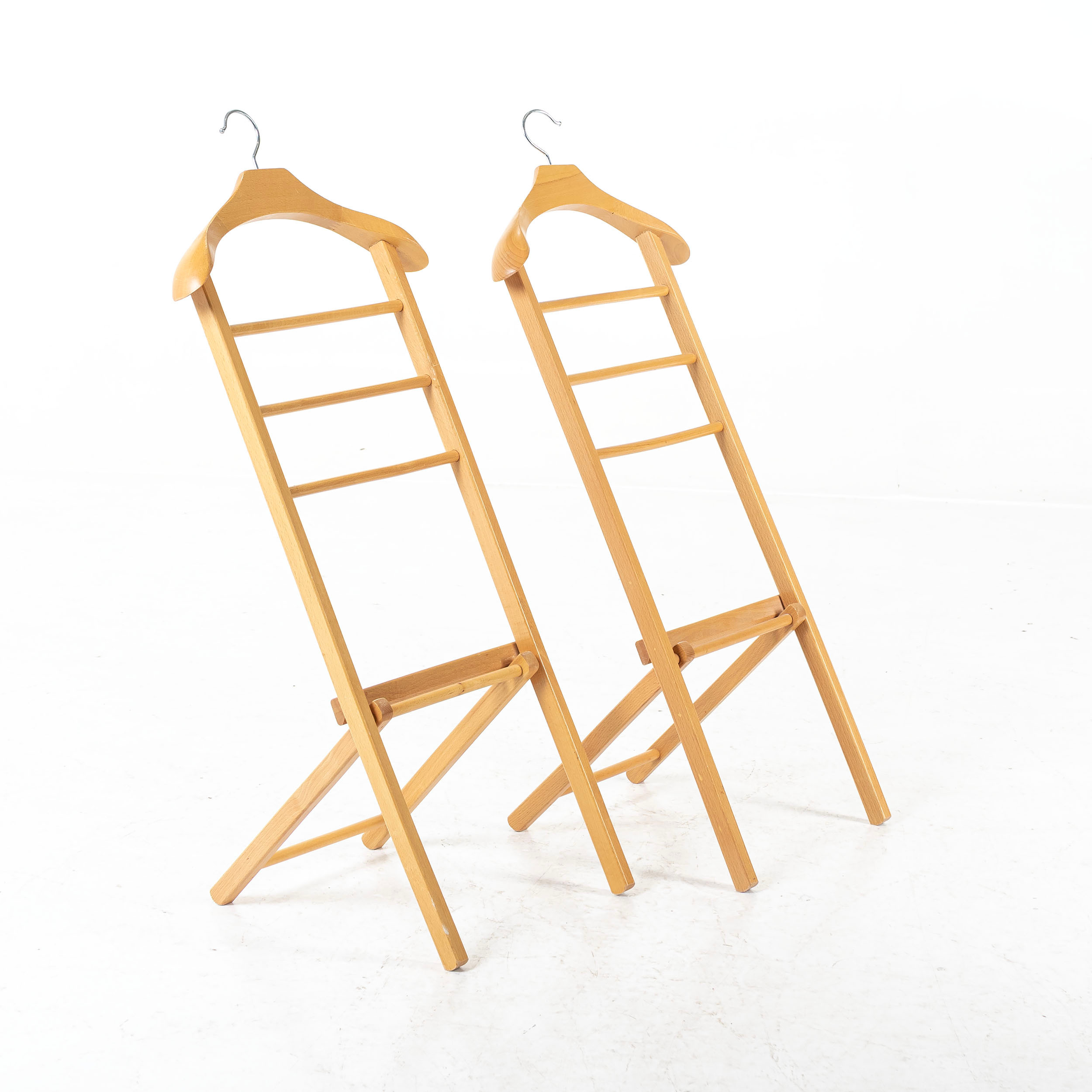 HERRBETJÄNT, ett par, bok, 1900-talets andra hälft.