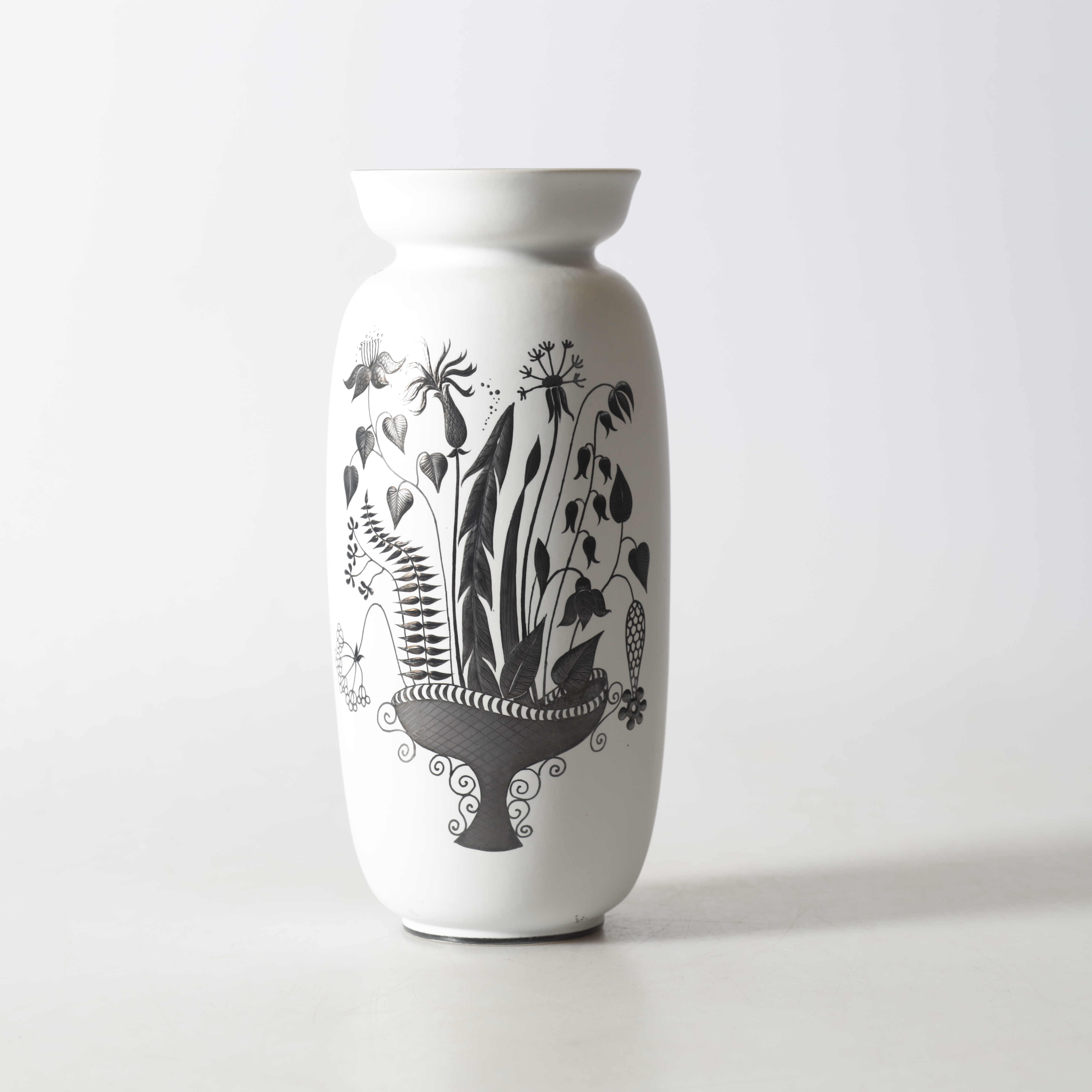 STIG LINDBERG. Vas, stengods, "Grazia", Gustavsberg, 1900-tal.