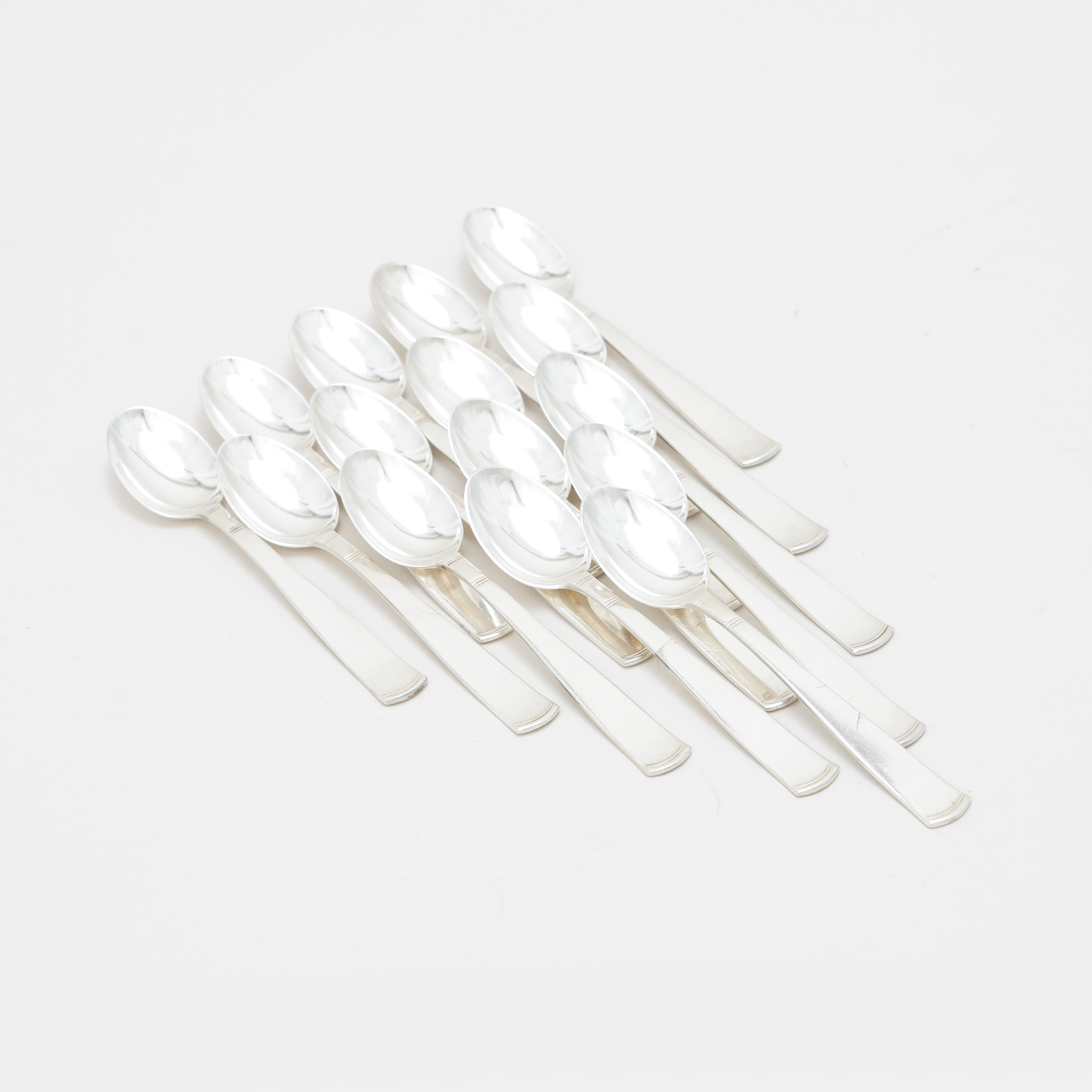 JACOB ÄNGMAN. Skedar, 15 stycken, "Rosenholm", silver, vikt 245 gram.