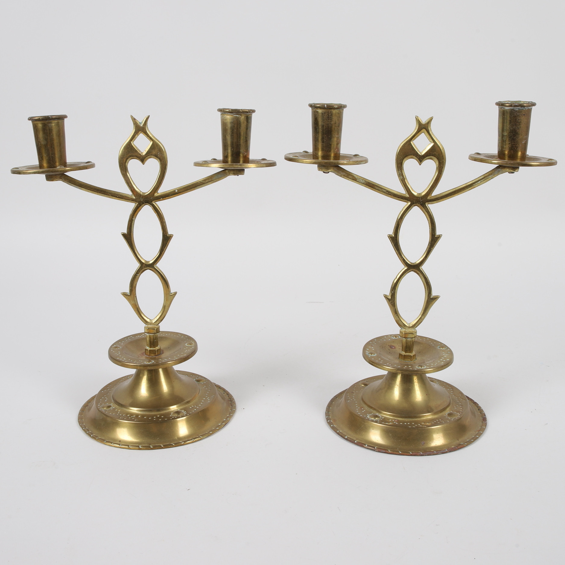 KANDELABER, 2 st, Blekingeljusstake, mässing, 1800-tal.