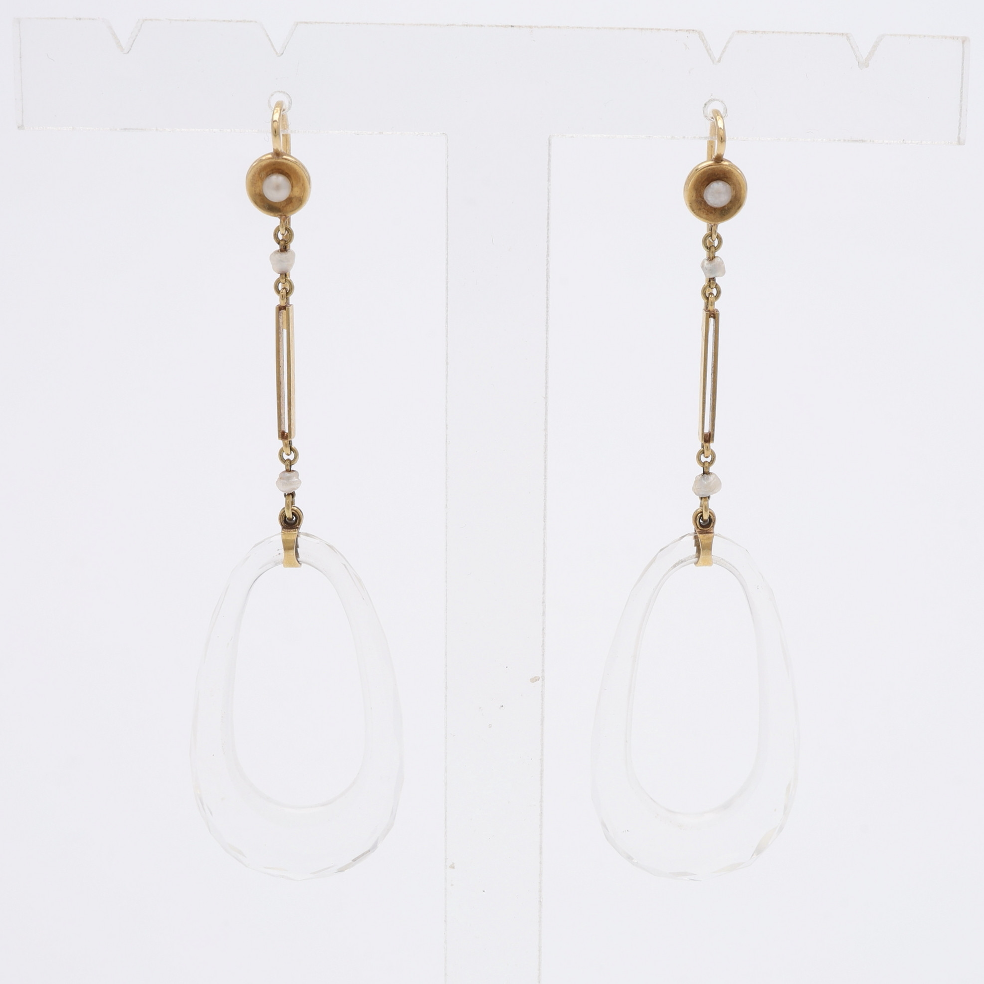 ÖRHÄNGEN, ETT PAR, 15K GULD, SMÅ PÄRLOR & BERGKRISTALL, 1800-TALETS SLUT.