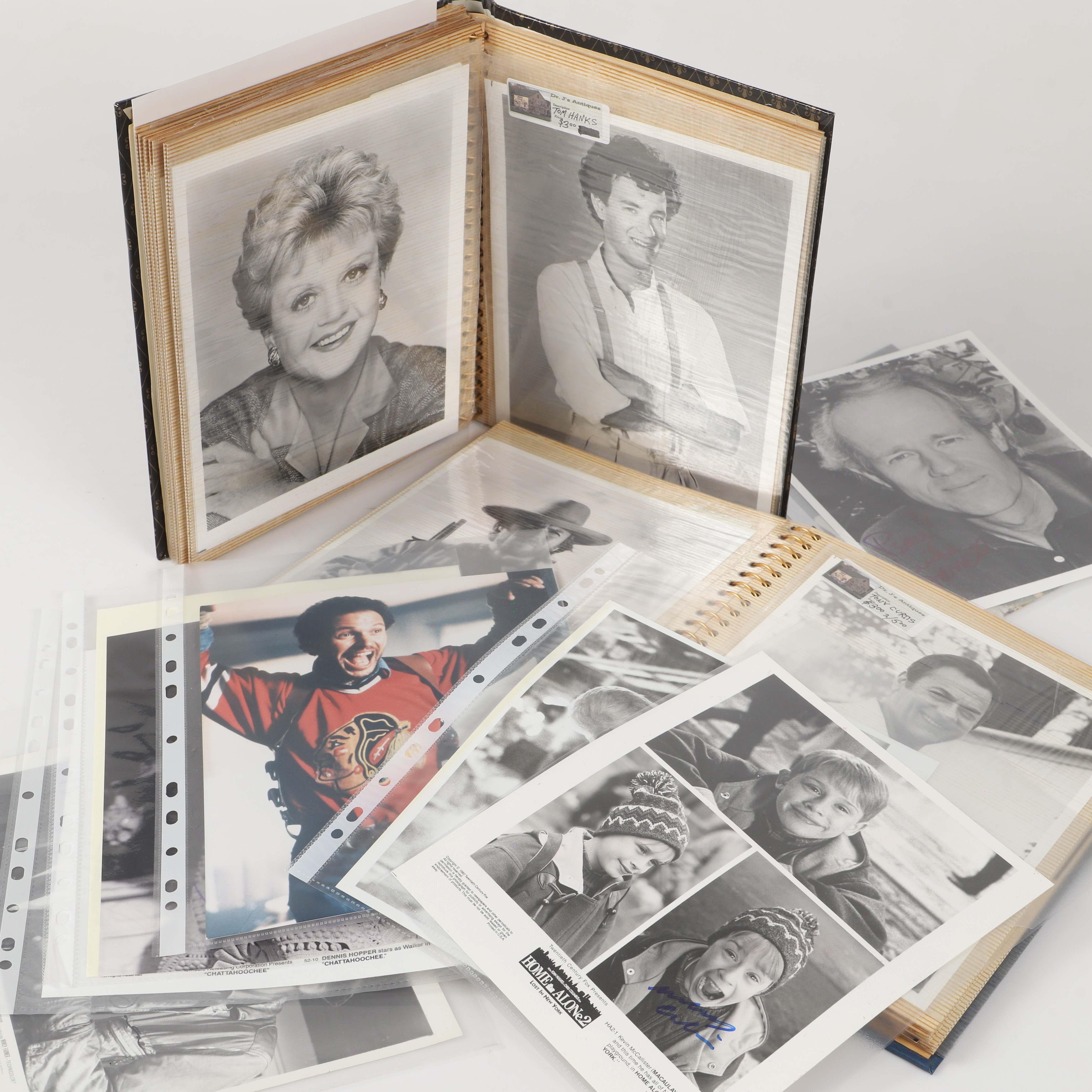 AUTOGRAFER OCH FOTOGRAFIER, 2 album, bl. a. Clarc Gable, Jane och Henry Fonda m. fl.