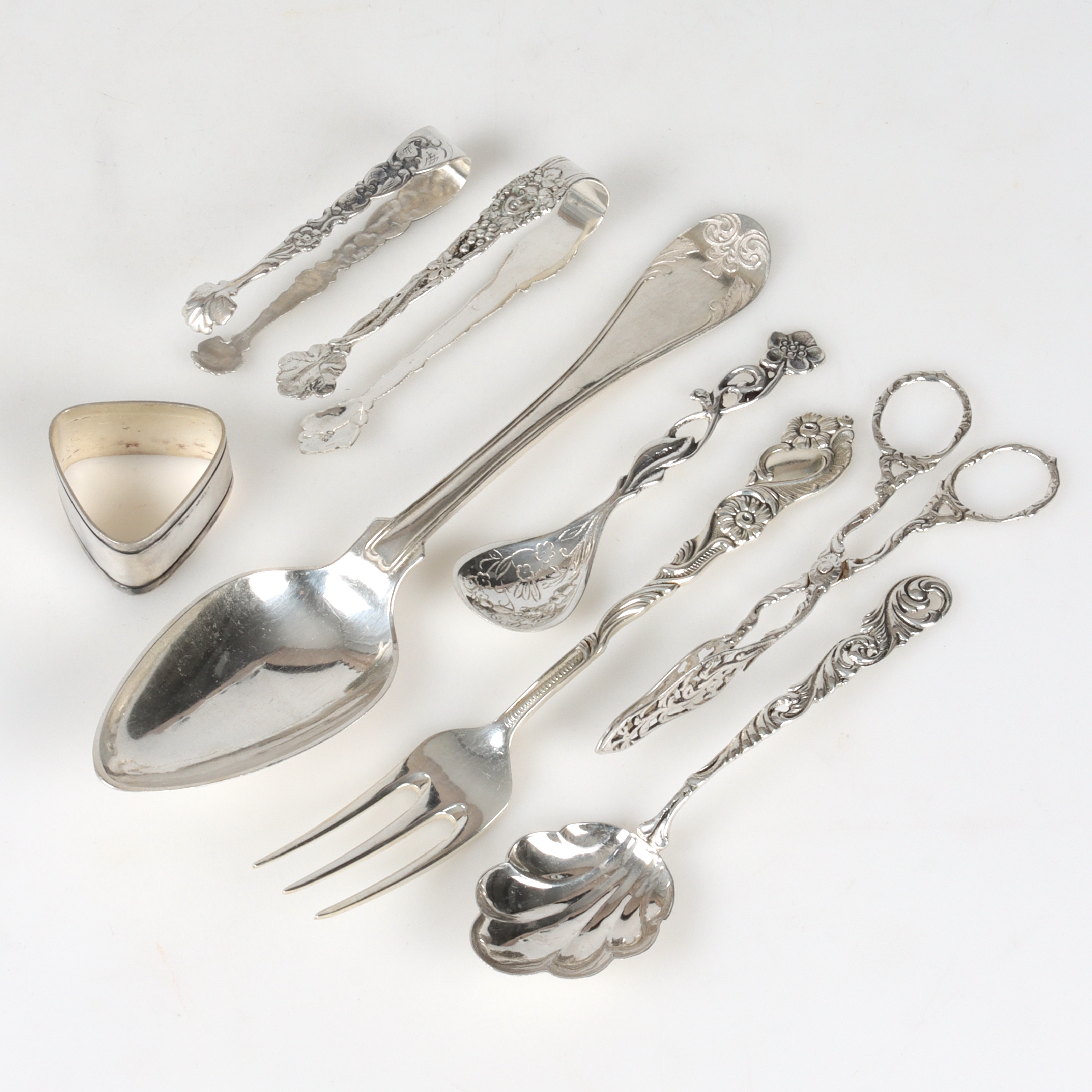 BESTICKDELAR, 8 delar, silver, 1900-tal.