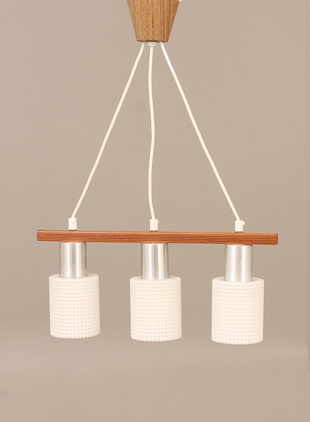 TAKLAMPA, trä, glas och metall, 1900-tal.