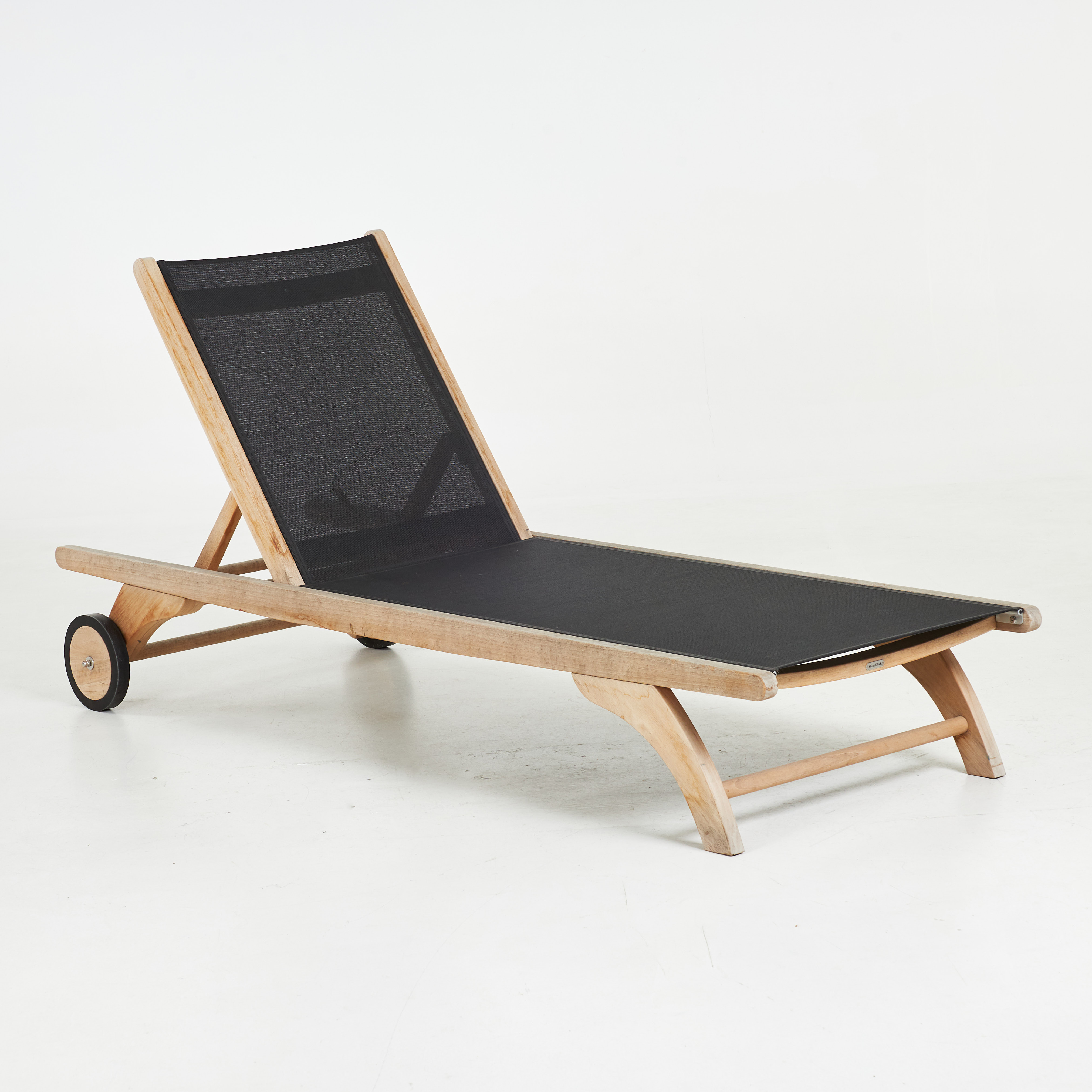 SOLSÄNG, "Columbus Sunbed", Skagerak Design Team, för Fritz Hansen, samtida, stomme i teak.