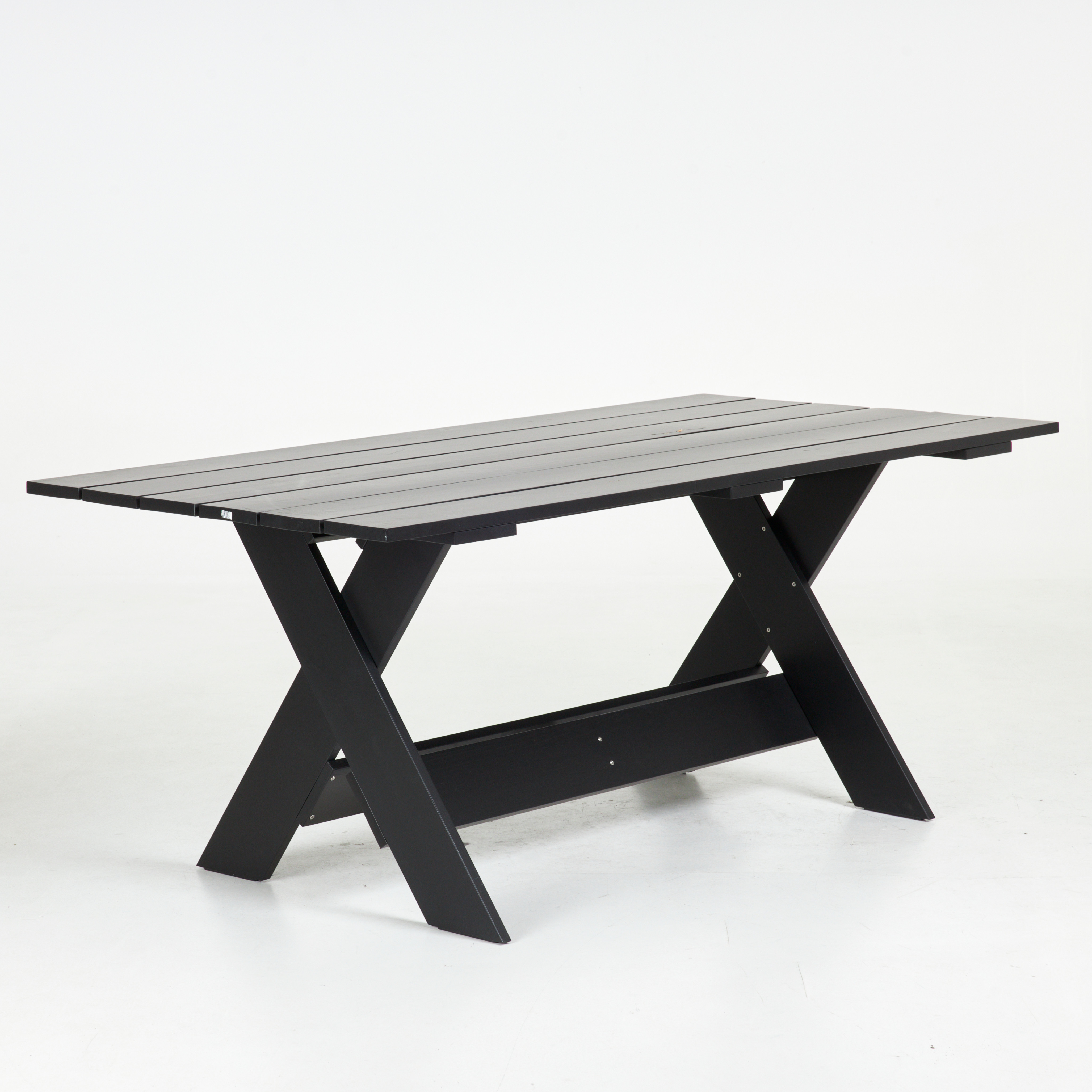 GERRIT RIETVELD. "Crate Dining Table", matbord, för Hay, samtida produktion, svartkackerad furu.