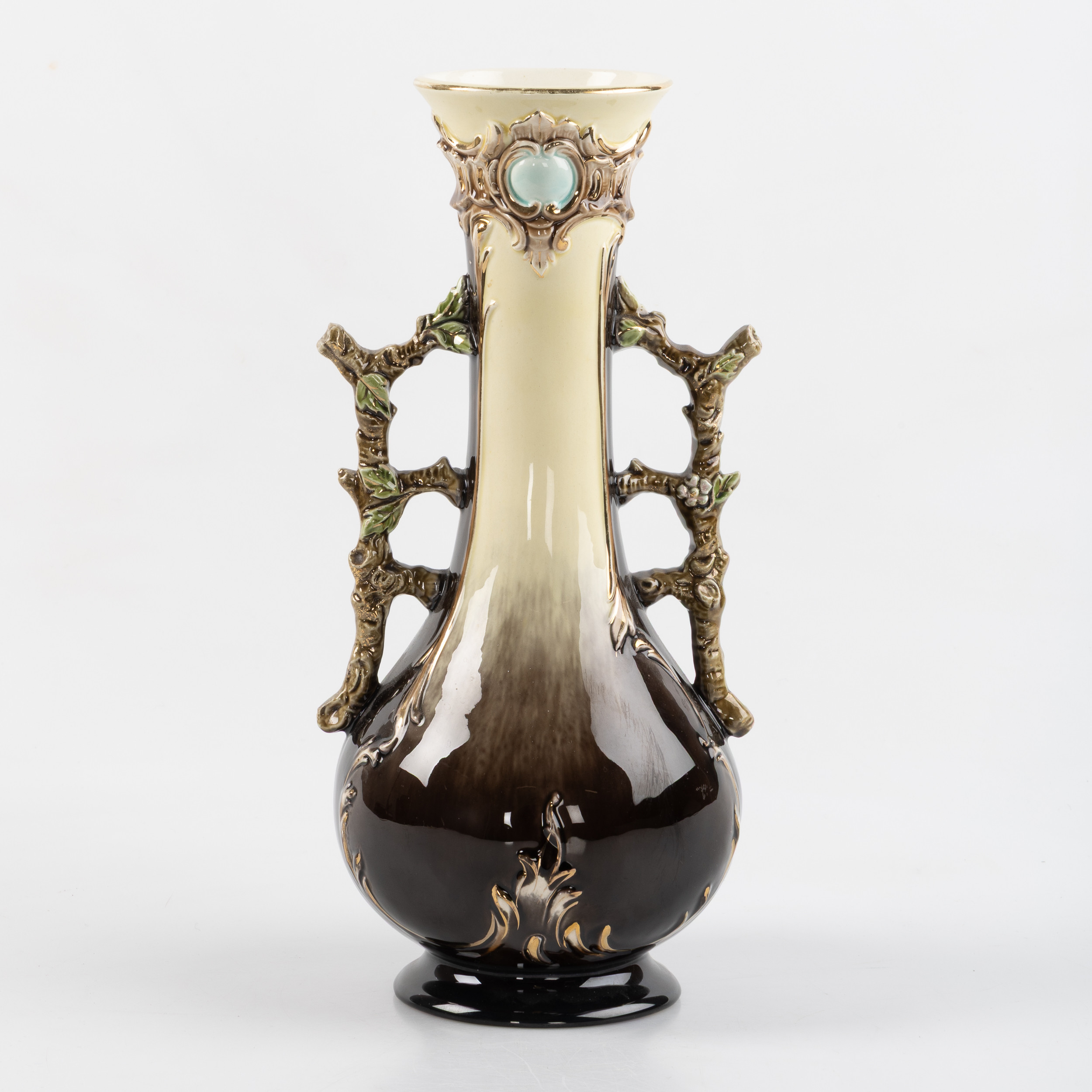 VAS, Richard Max Krause, majolika, nyrenässans, Tyskland, 1800-talets slut, glaserat flintgods.