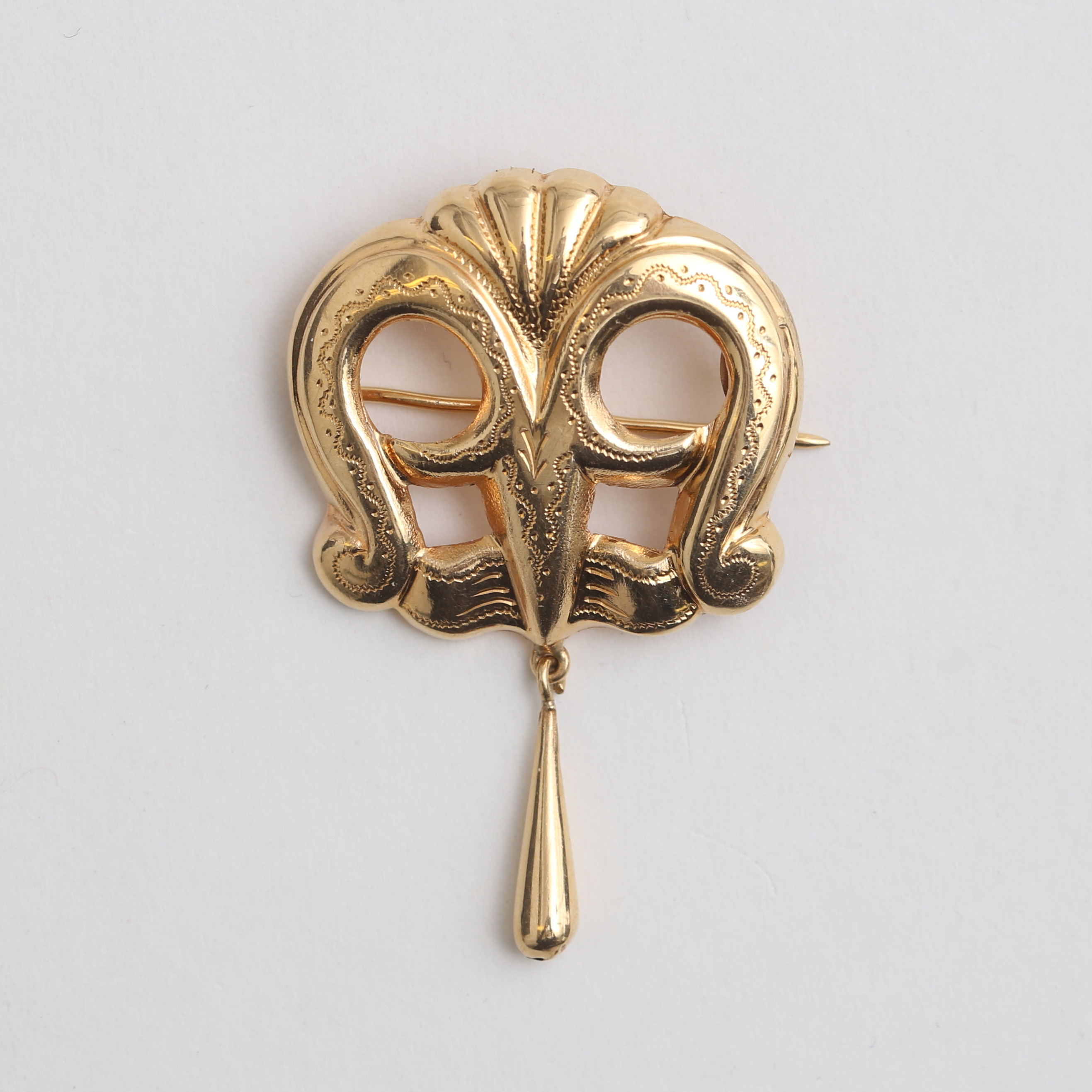BROSCH, 18 k guld, 3,44 gram, 1948.