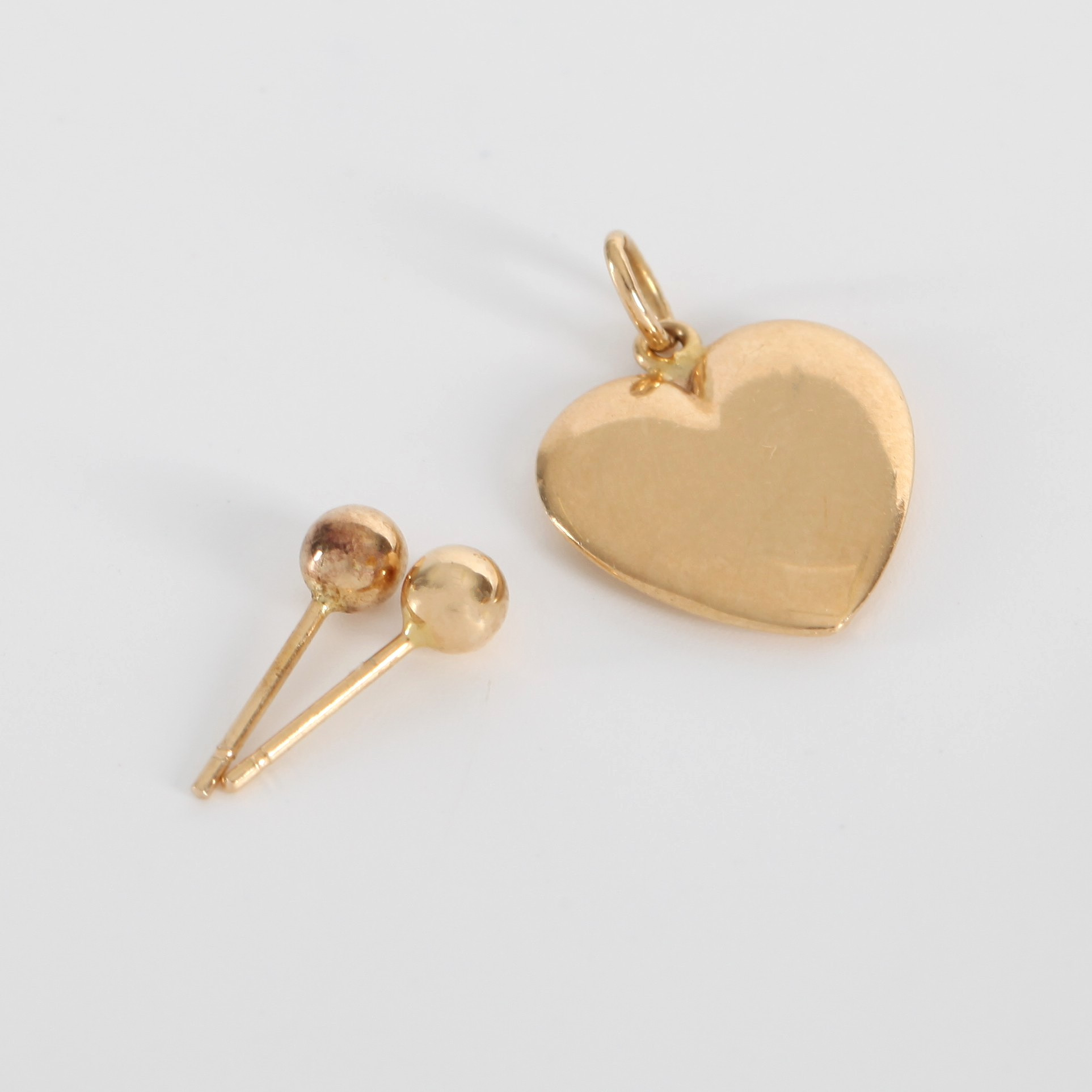 HÄNGE OCH ÖRHÄNGEN, 3 delar, 18K guld.